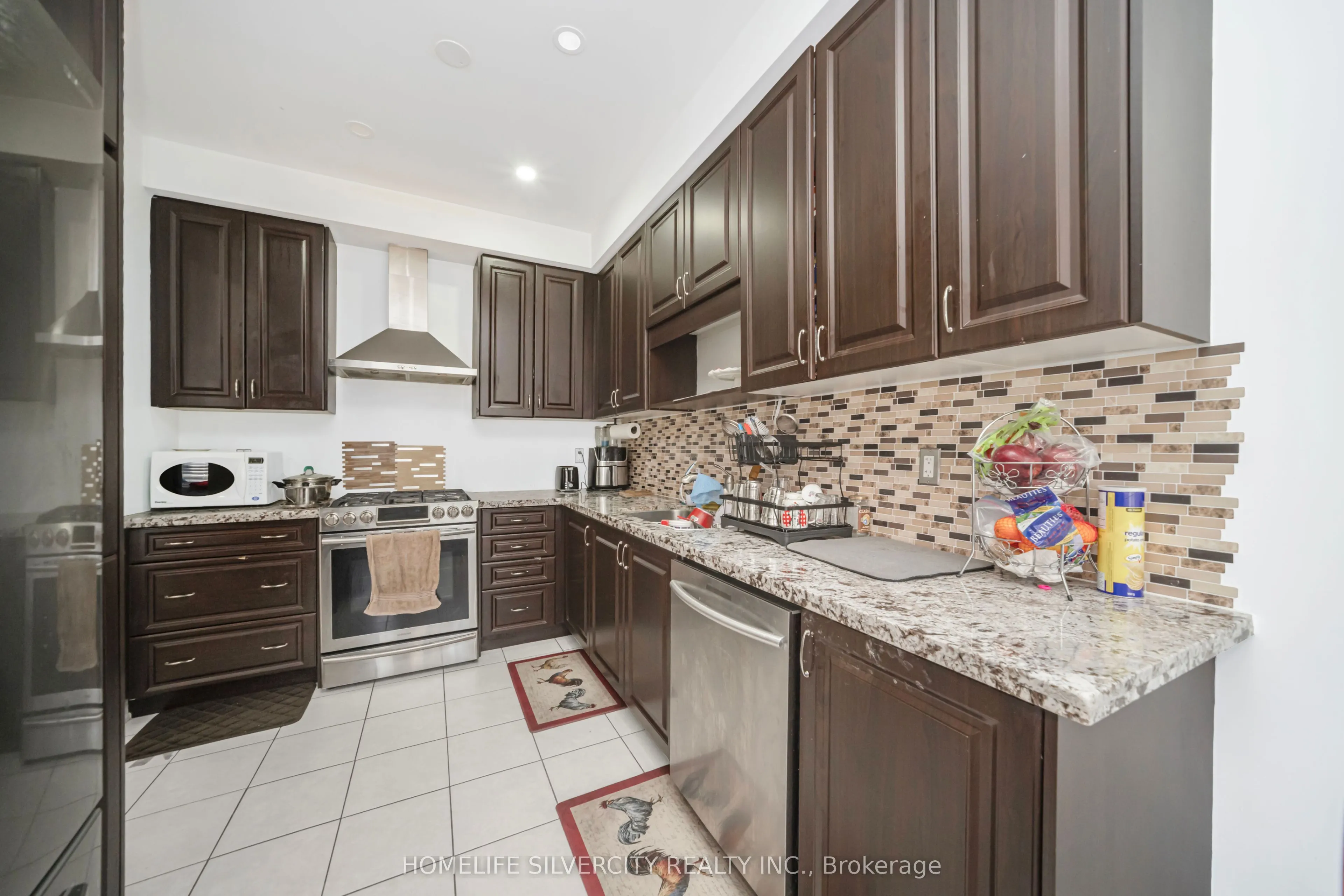 28 Yellow Sorrel Road
