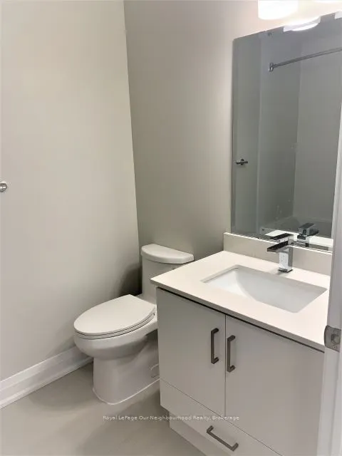 15 Lynch Street, #1704