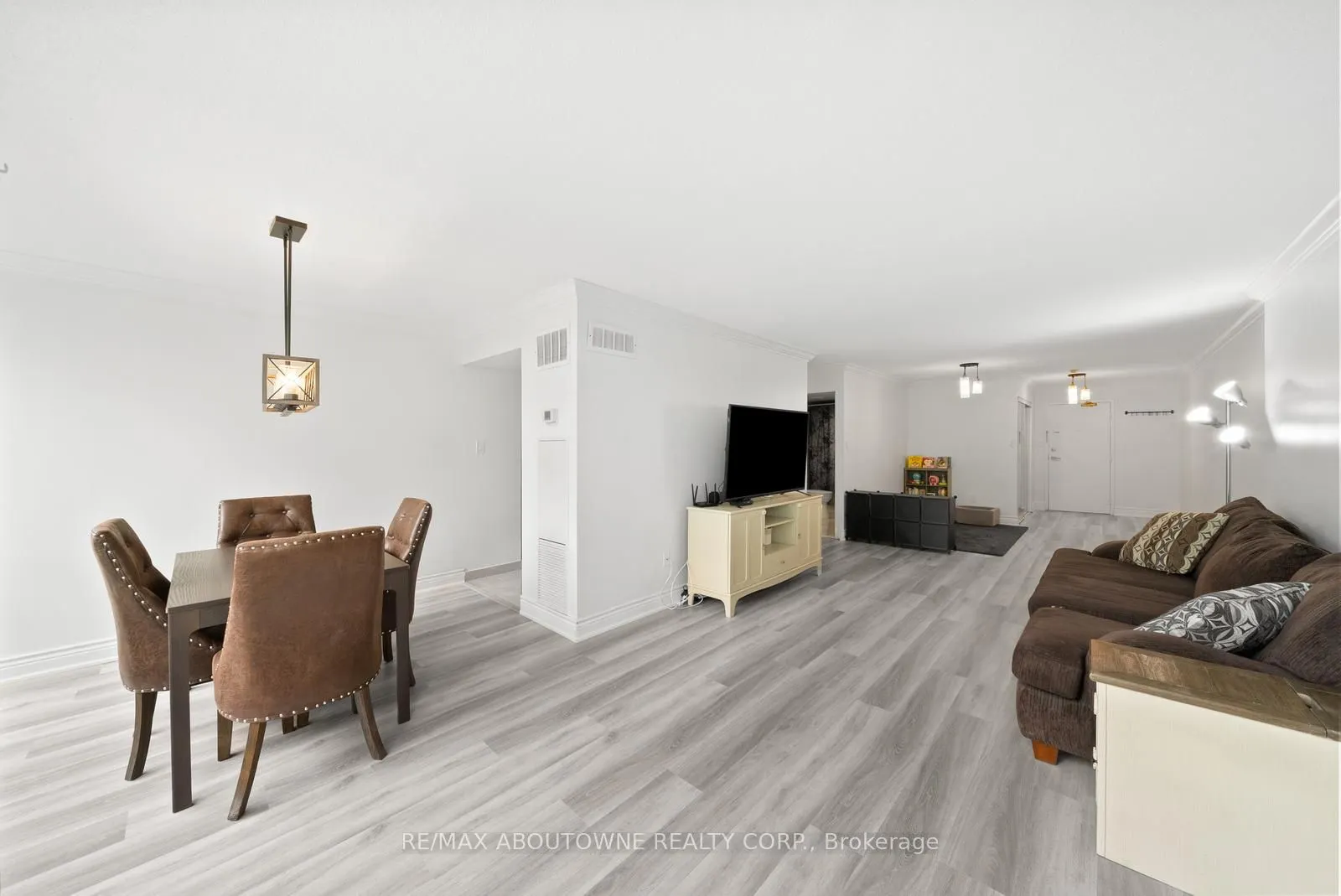 5 Rowntree Road, #407