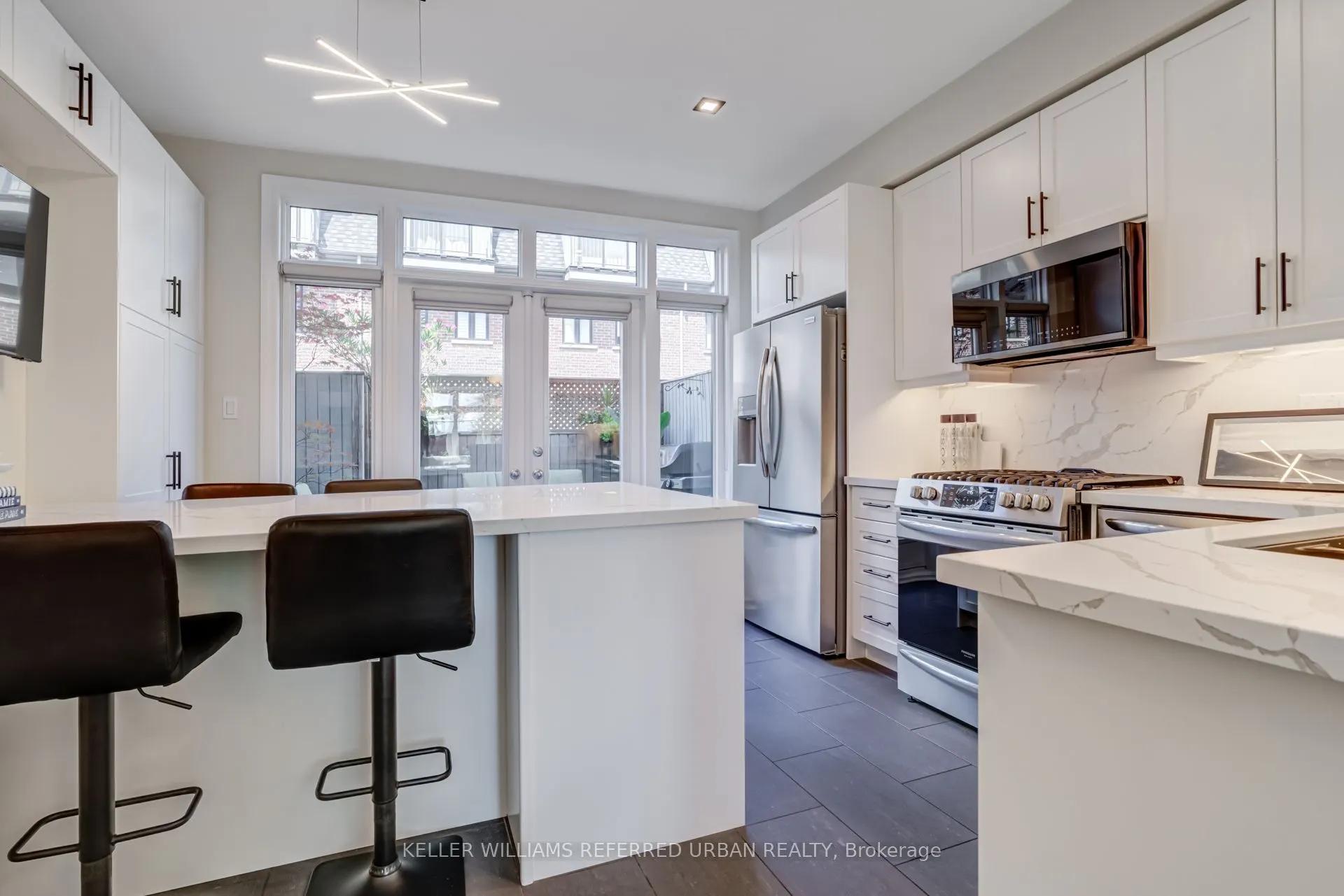 270A Bering Avenue