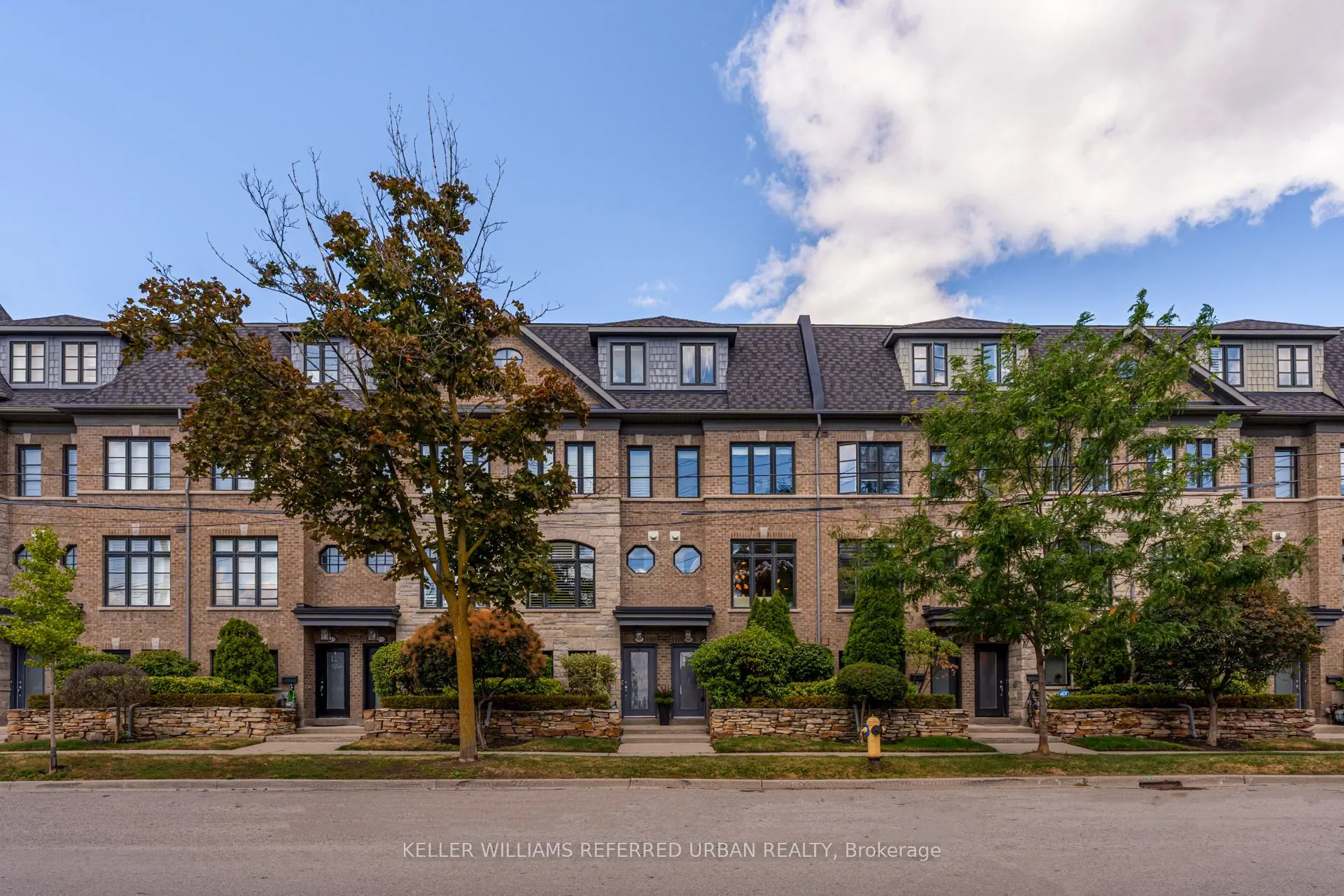 270A Bering Avenue