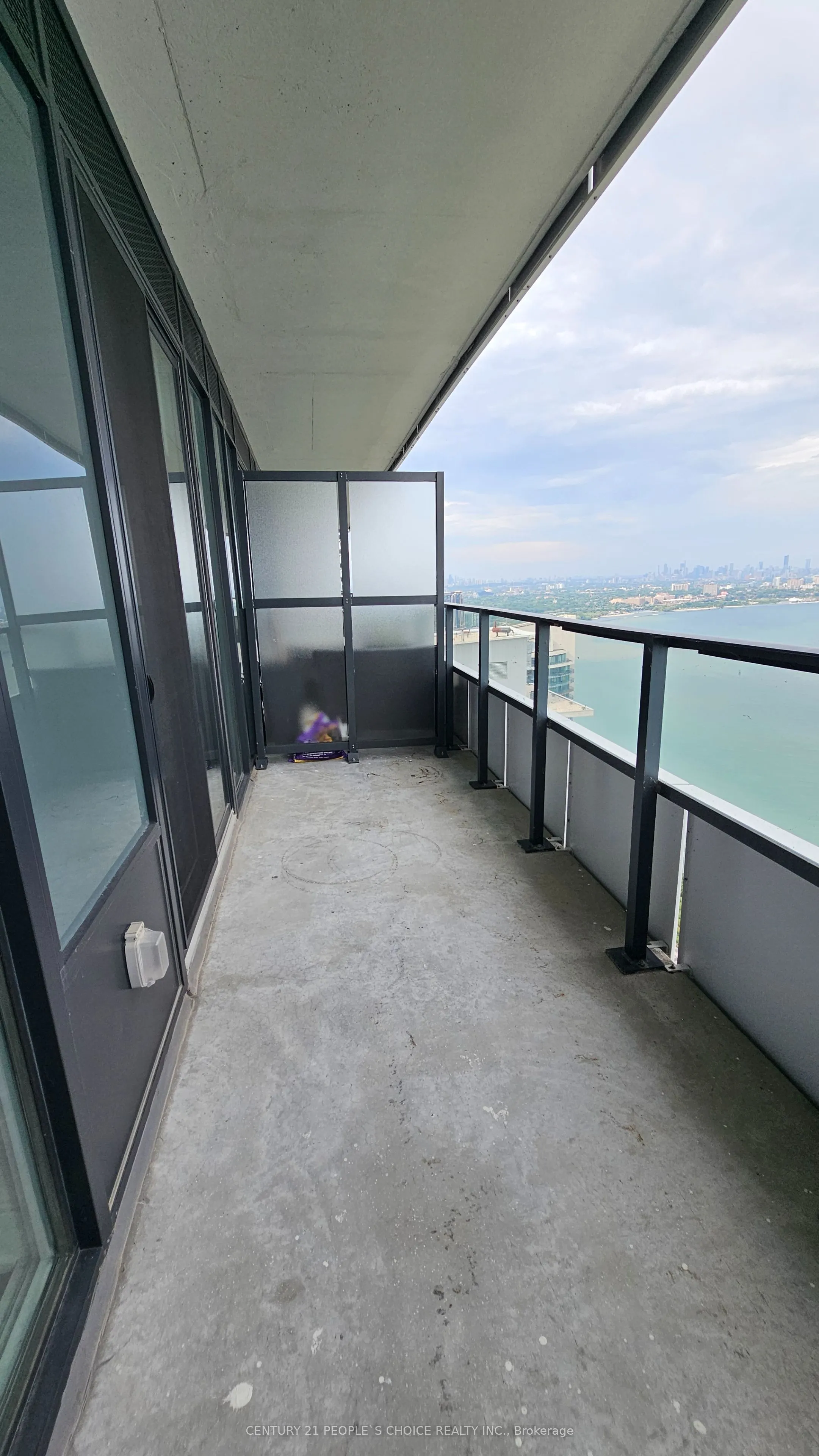 30 Shore Breeze Drive, #4714