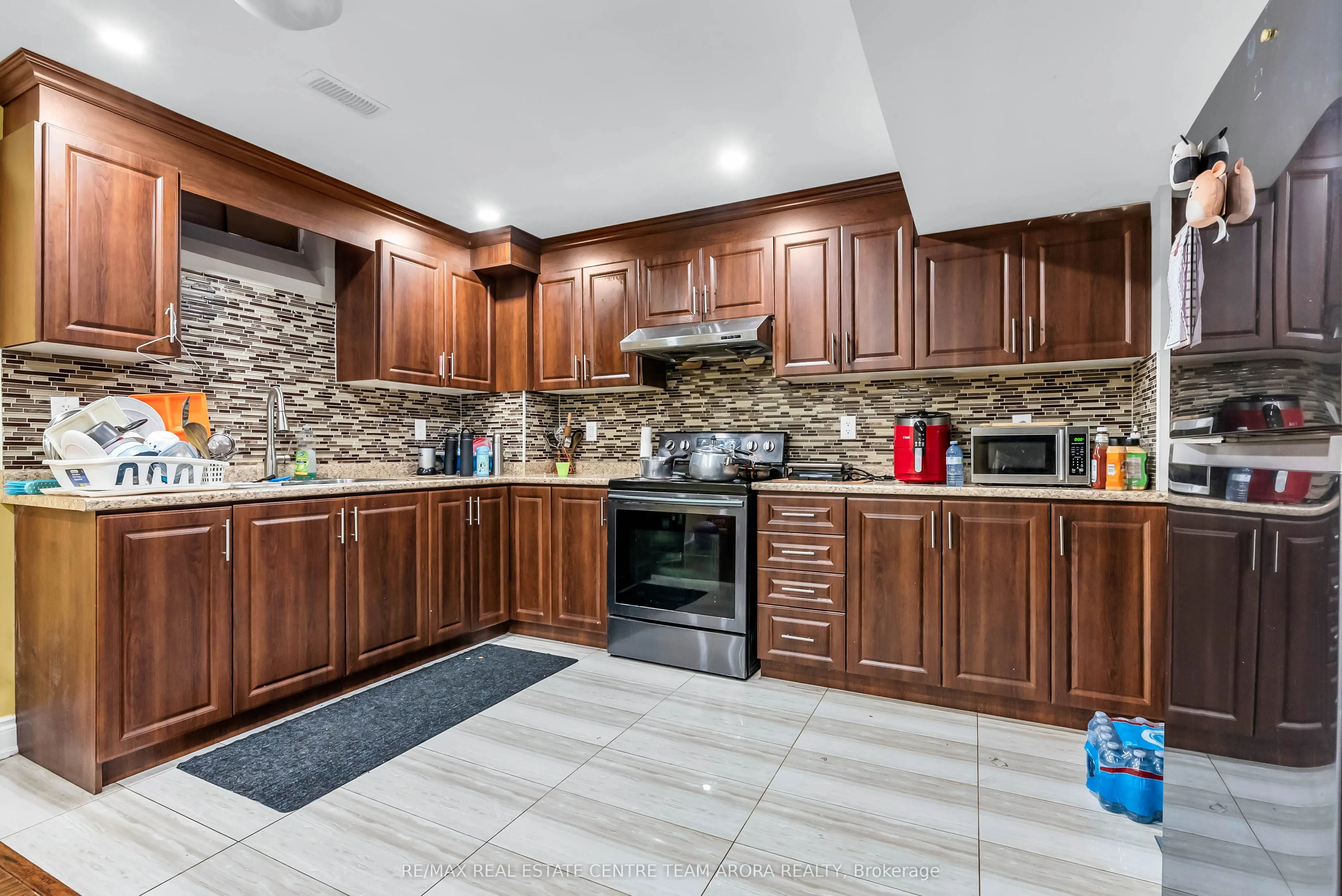 25 Hammerhead Road