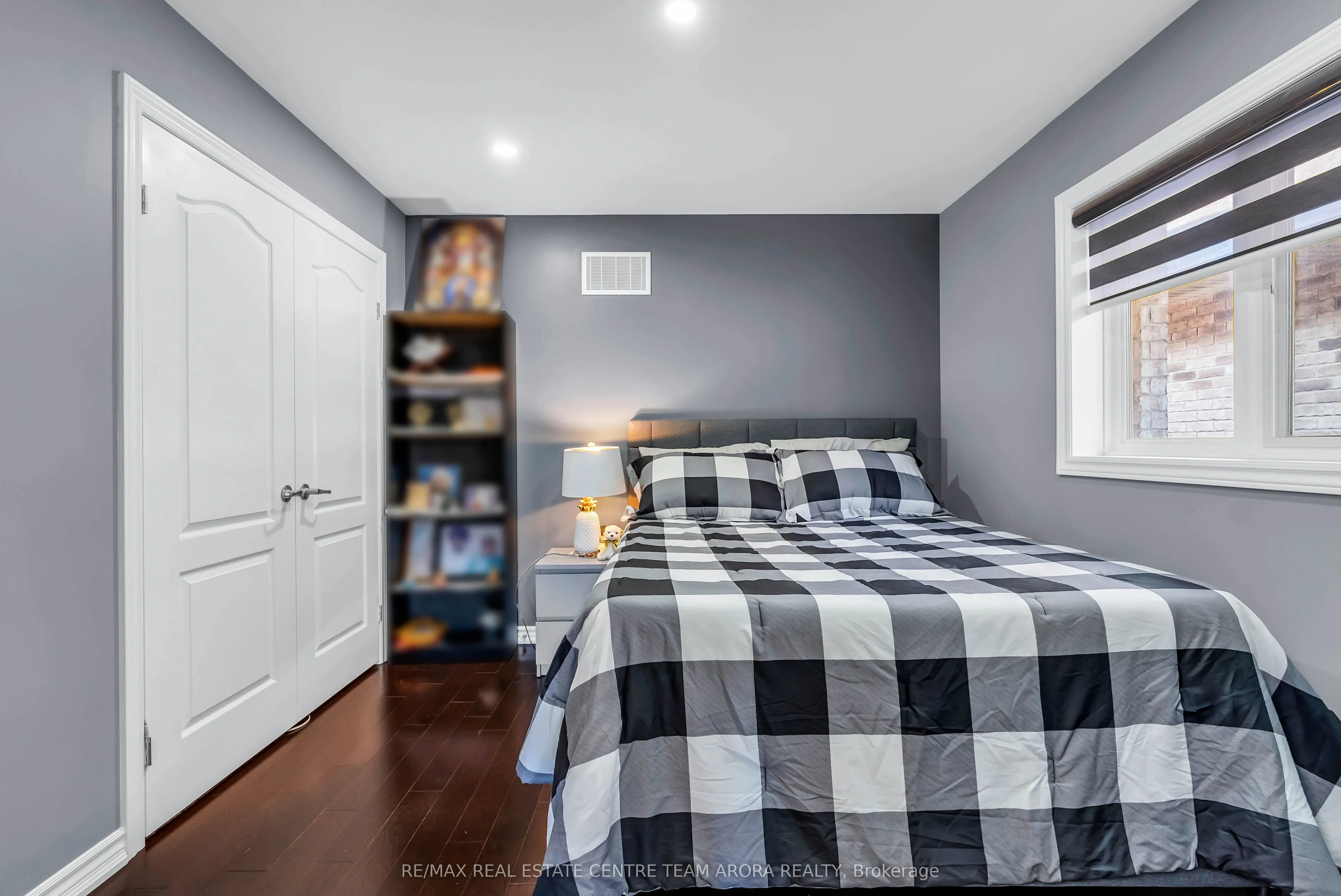 25 Hammerhead Road