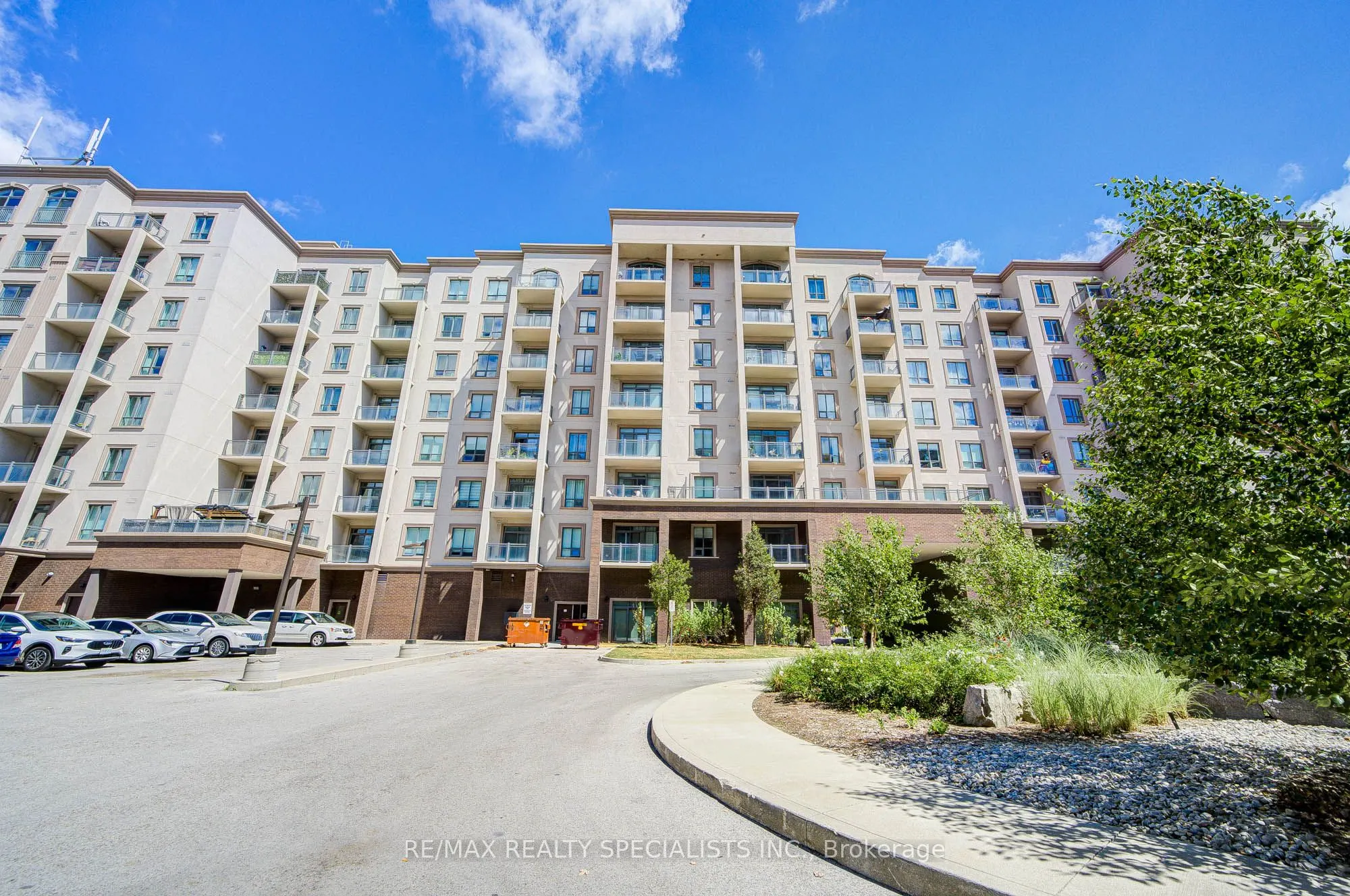 2486 Old Bronte Road, #822