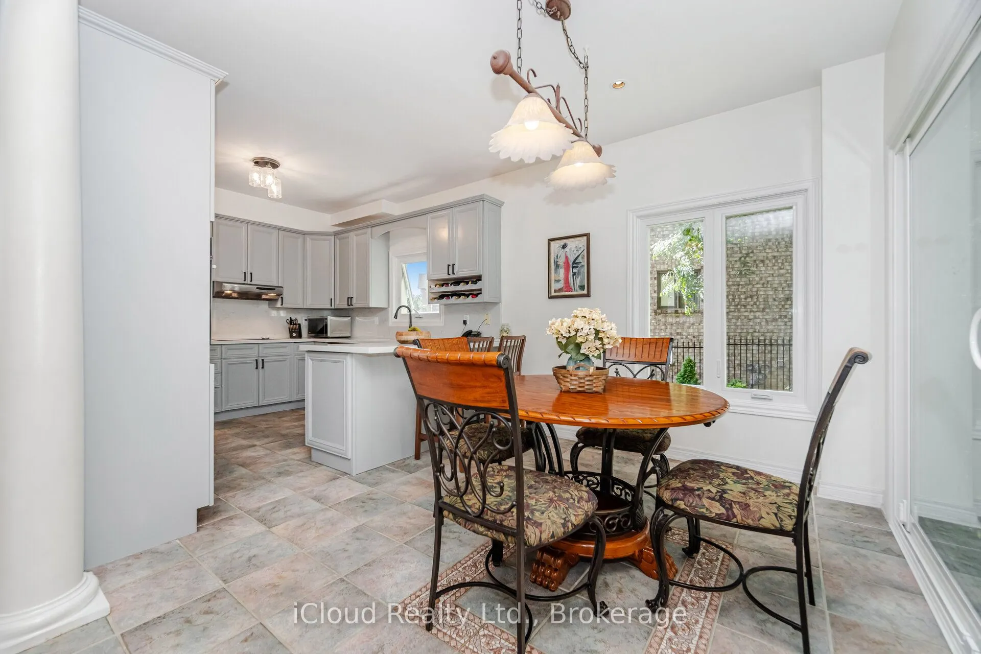 5505 Middleport Crescent