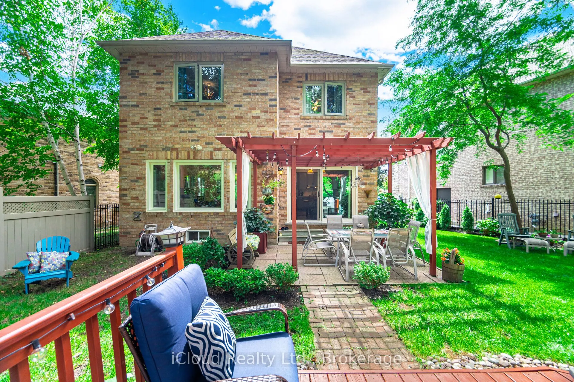 5505 Middleport Crescent