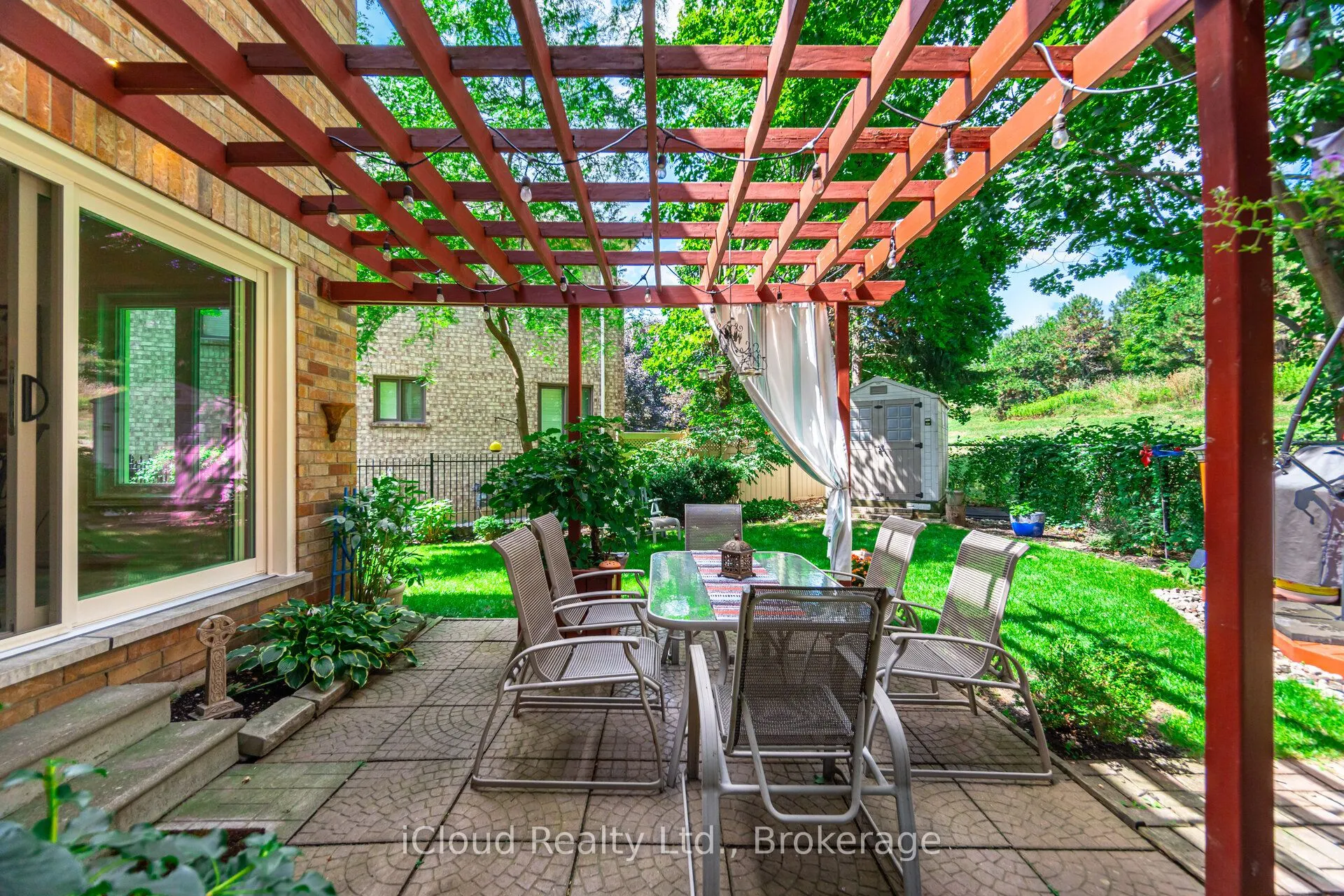 5505 Middleport Crescent