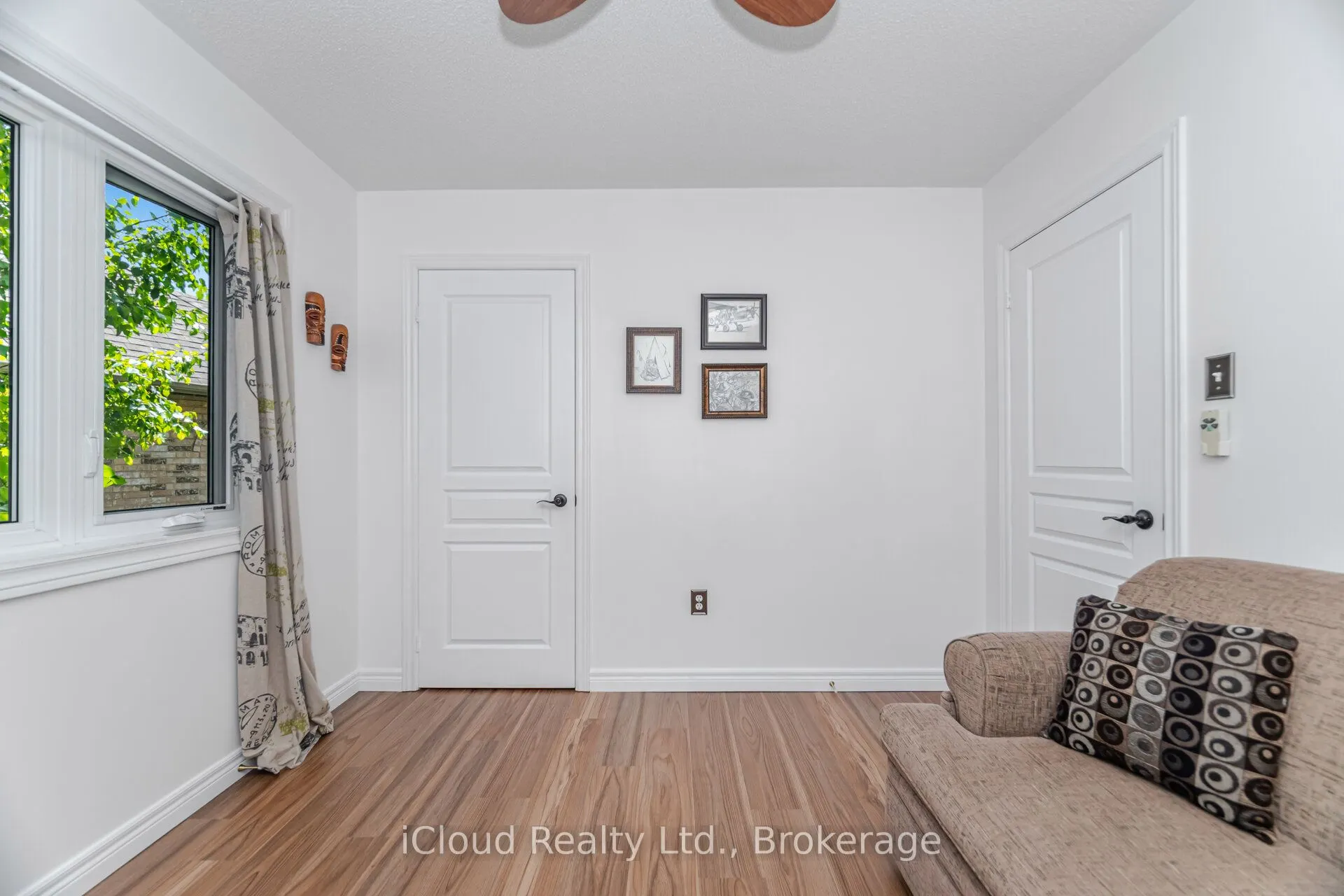 5505 Middleport Crescent