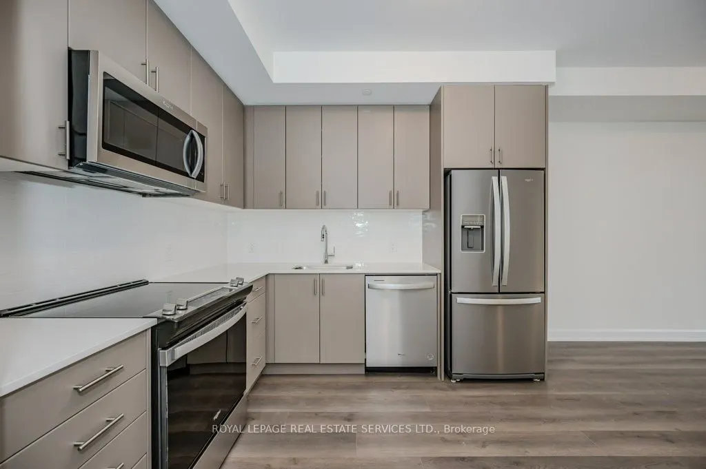 3220 William Coltson Avenue, #1014