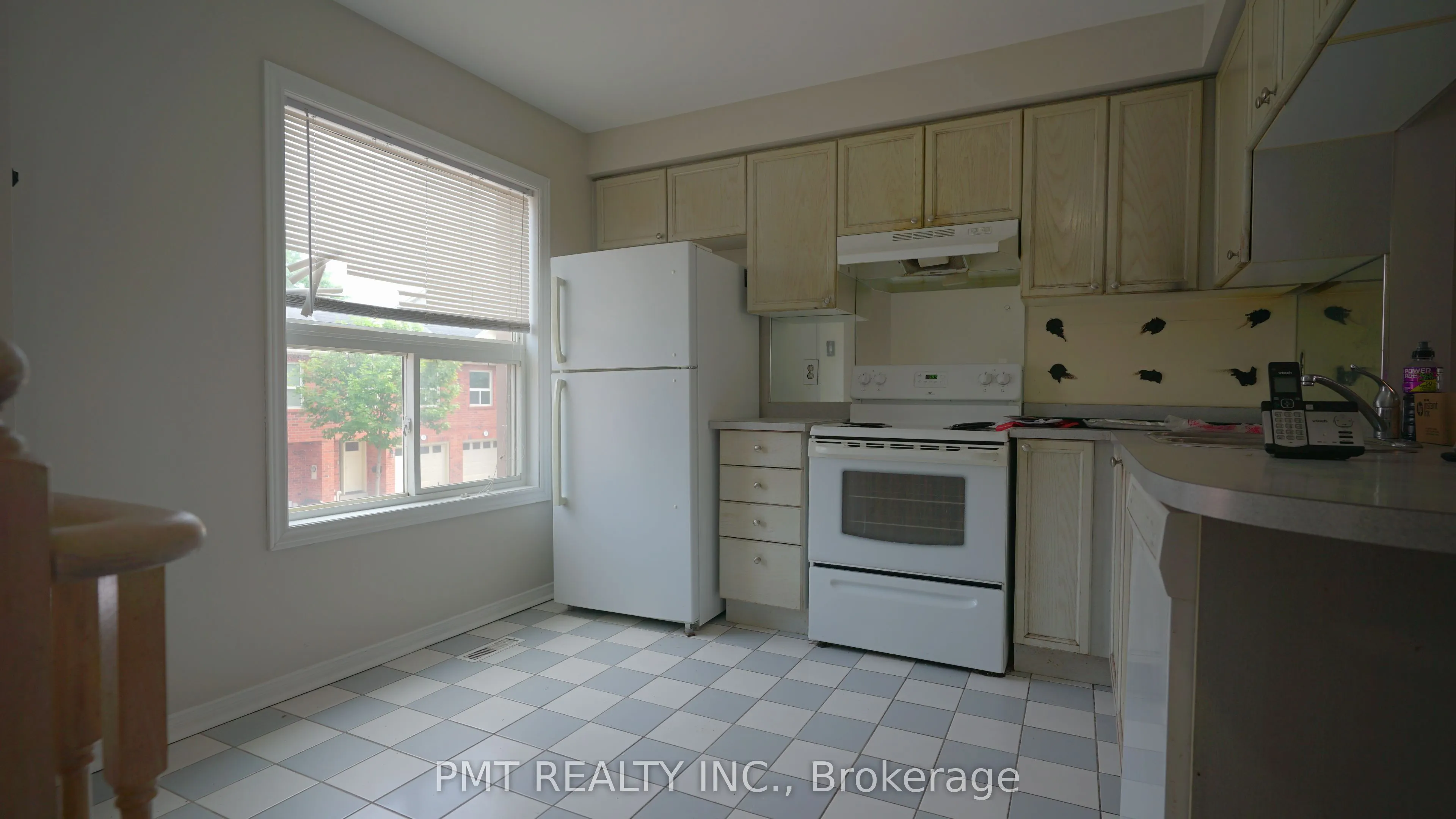 1530 Reeves Gate, #24