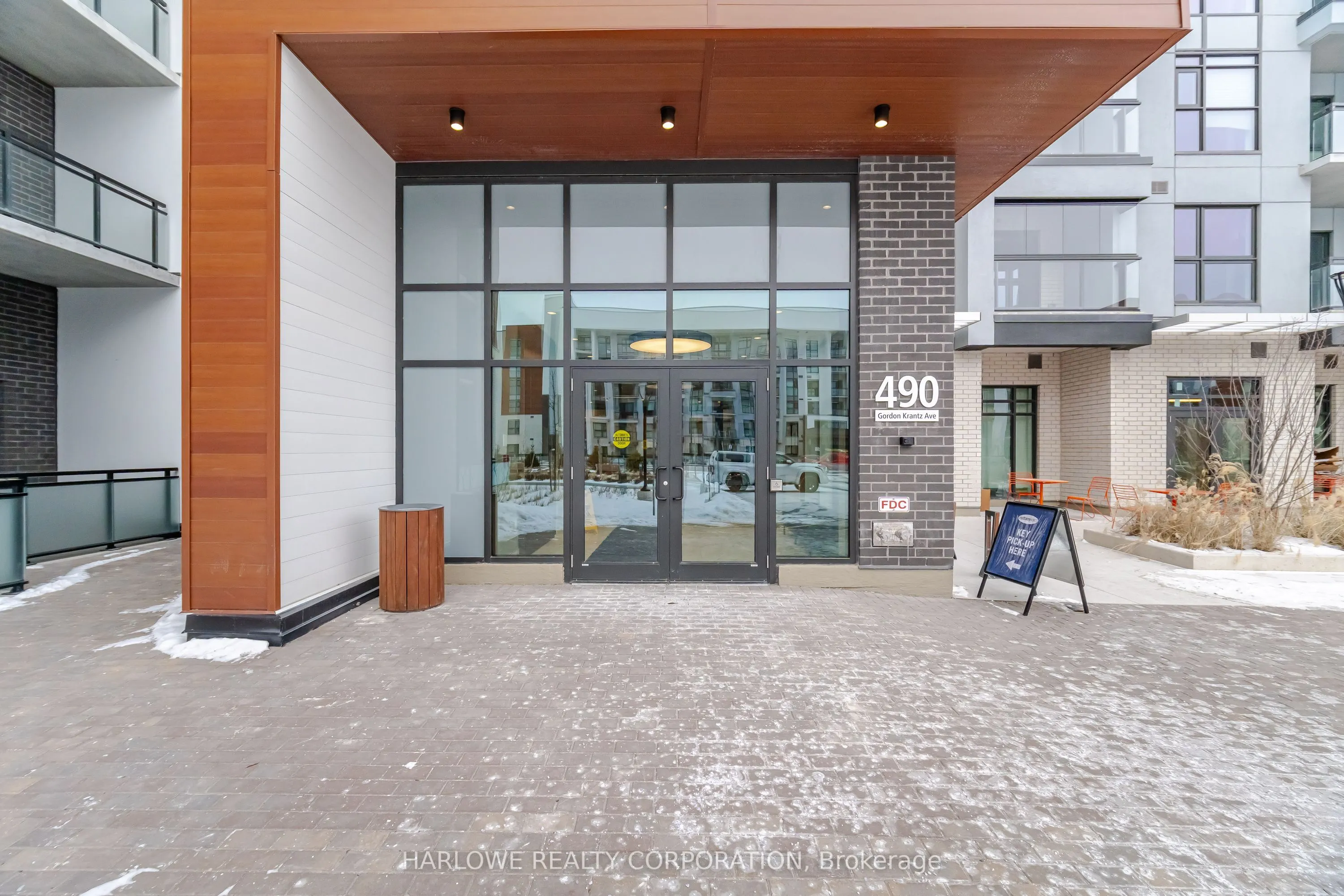 490 Gordon Krantz Avenue, #515