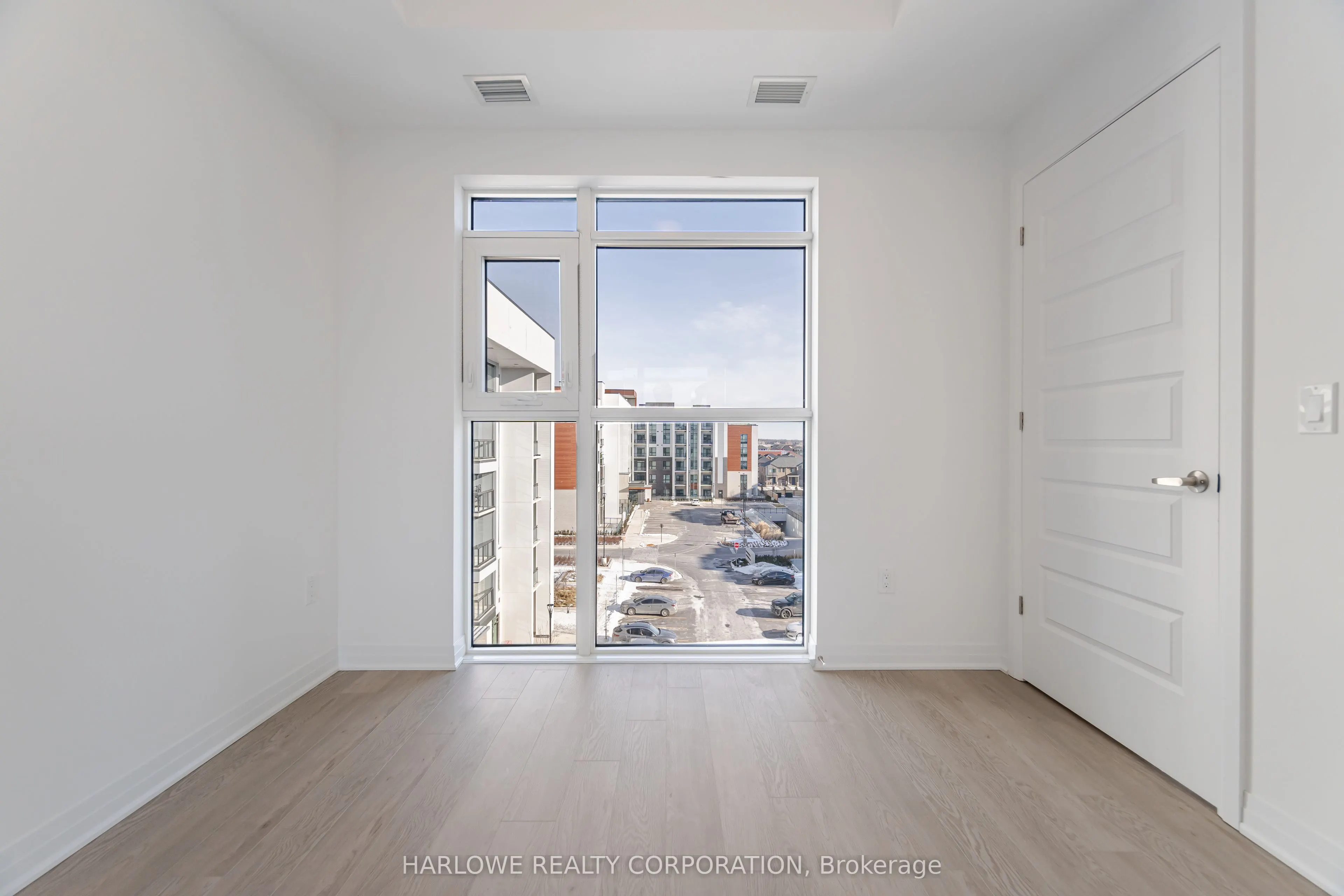 490 Gordon Krantz Avenue, #515