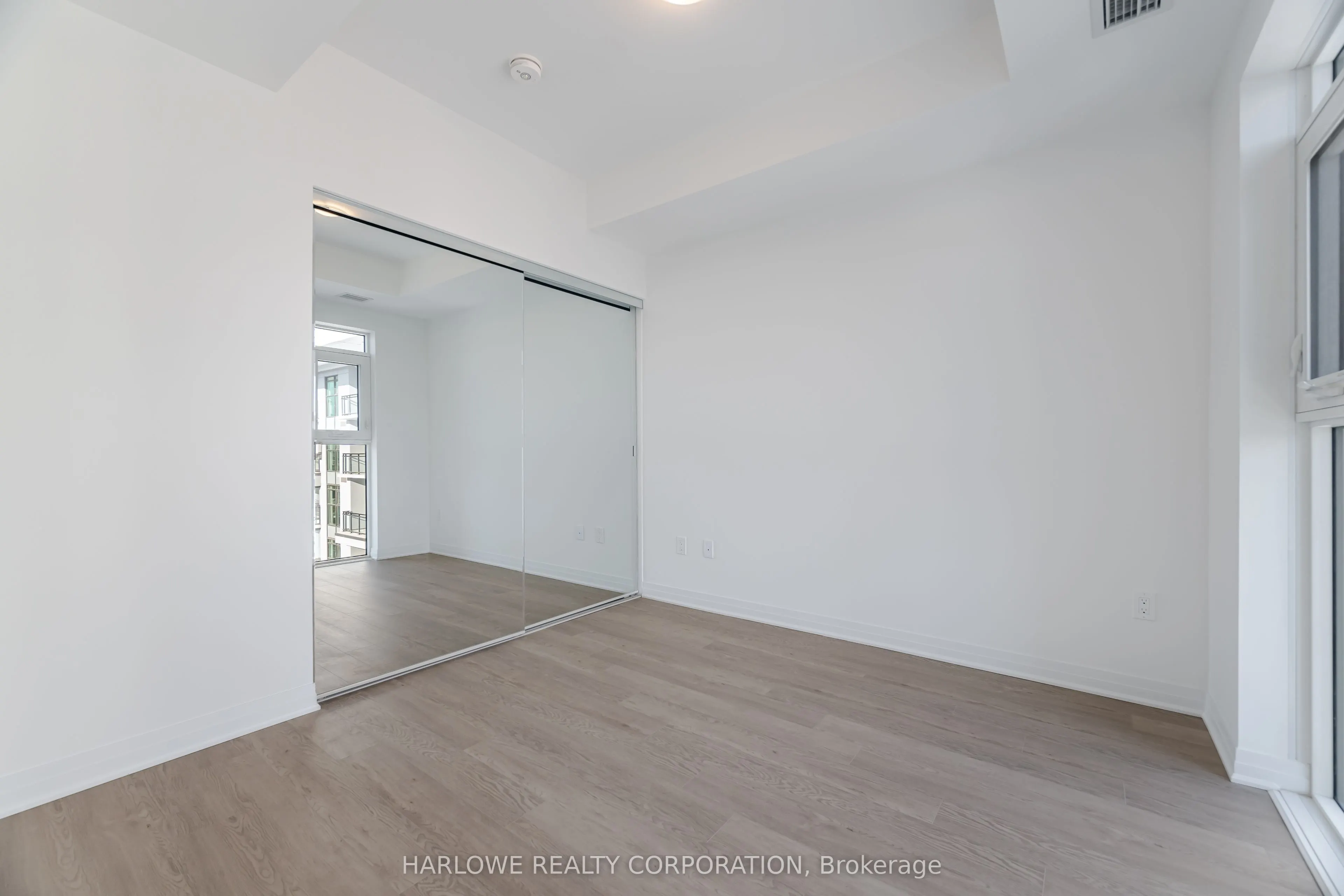 490 Gordon Krantz Avenue, #515