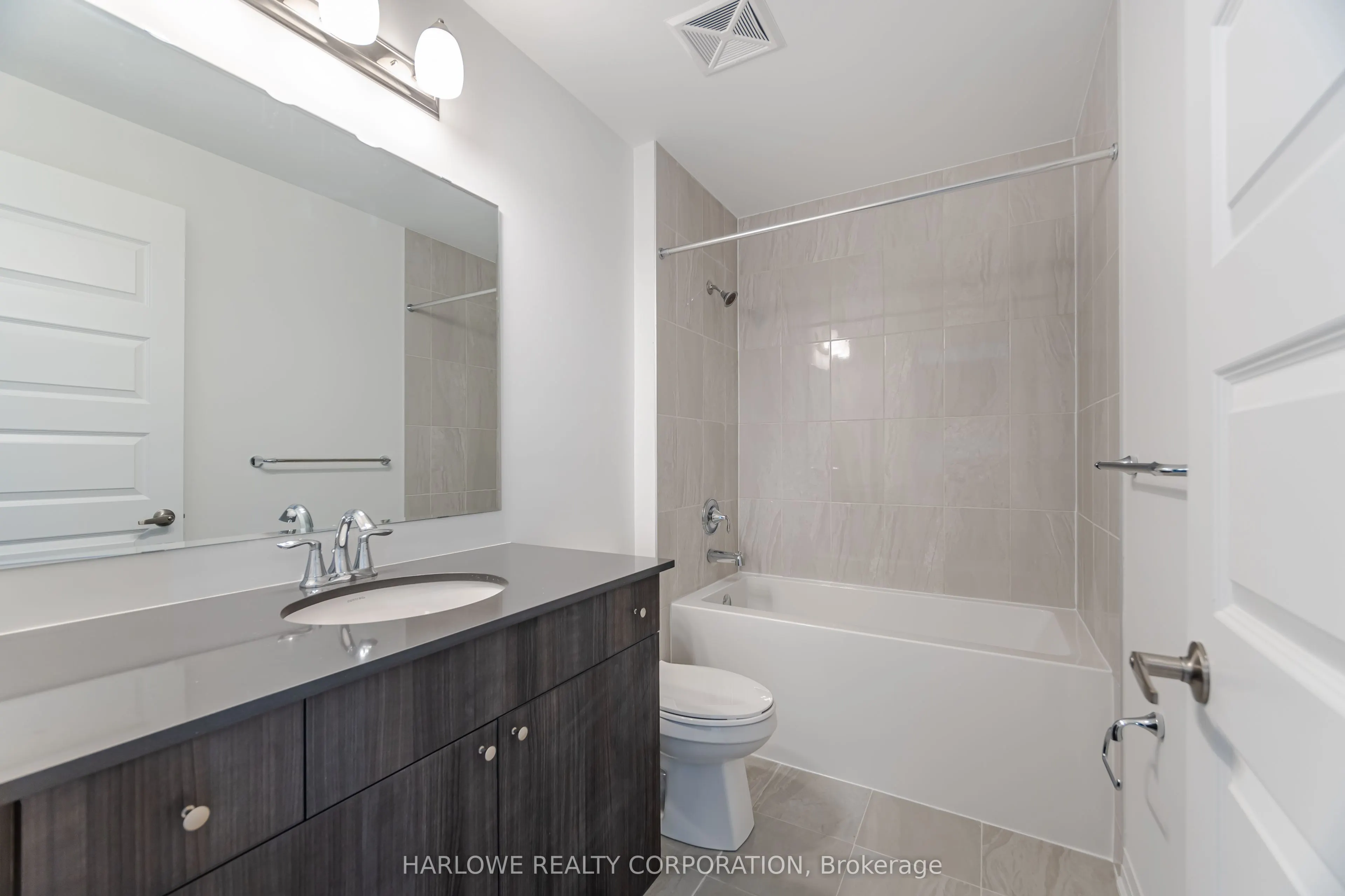490 Gordon Krantz Avenue, #515