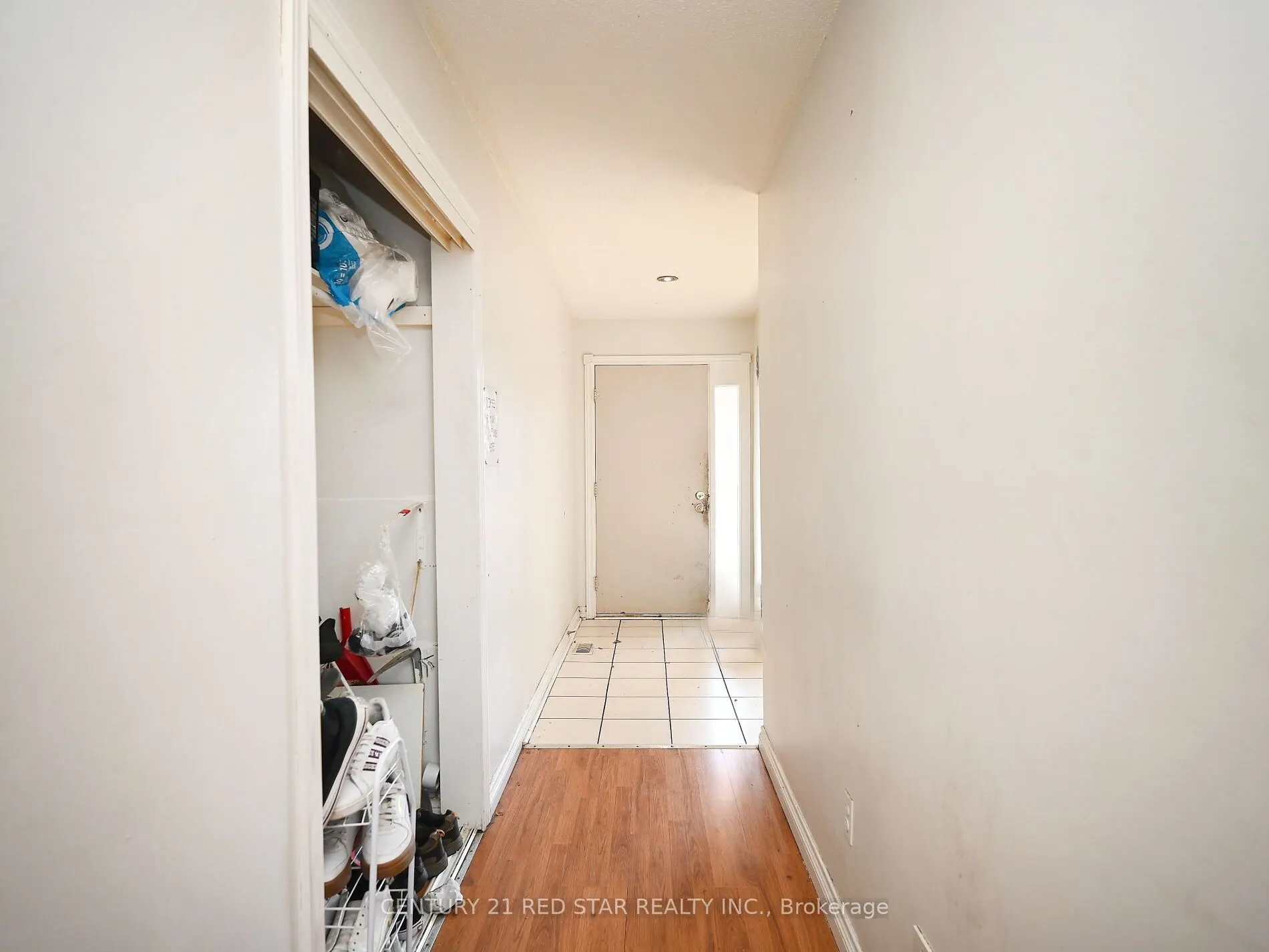 433 Hansen Road N