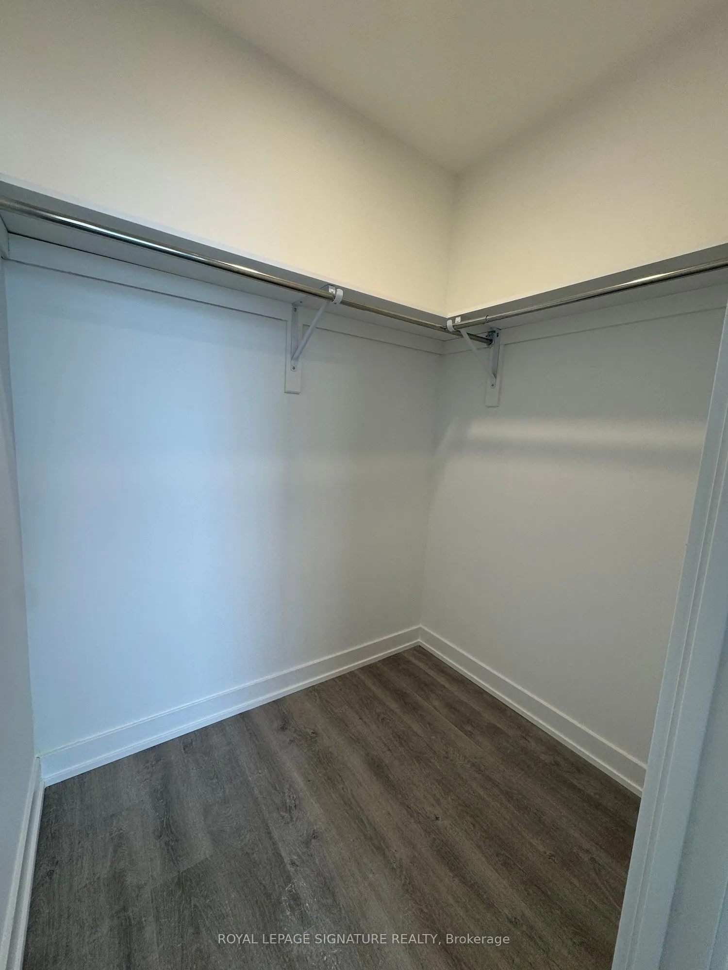 5105 Hurontario Street, #3009