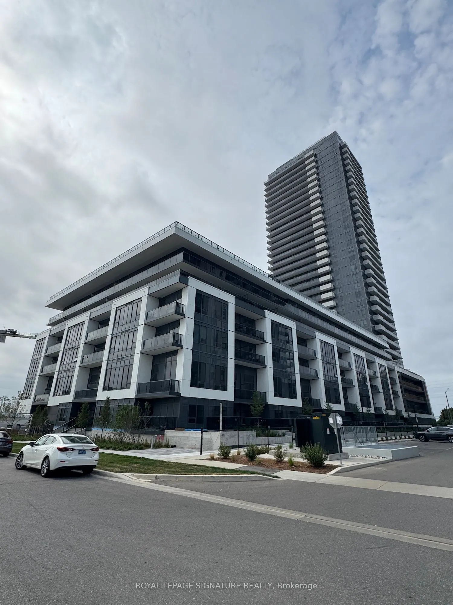 5105 Hurontario Street, #3009