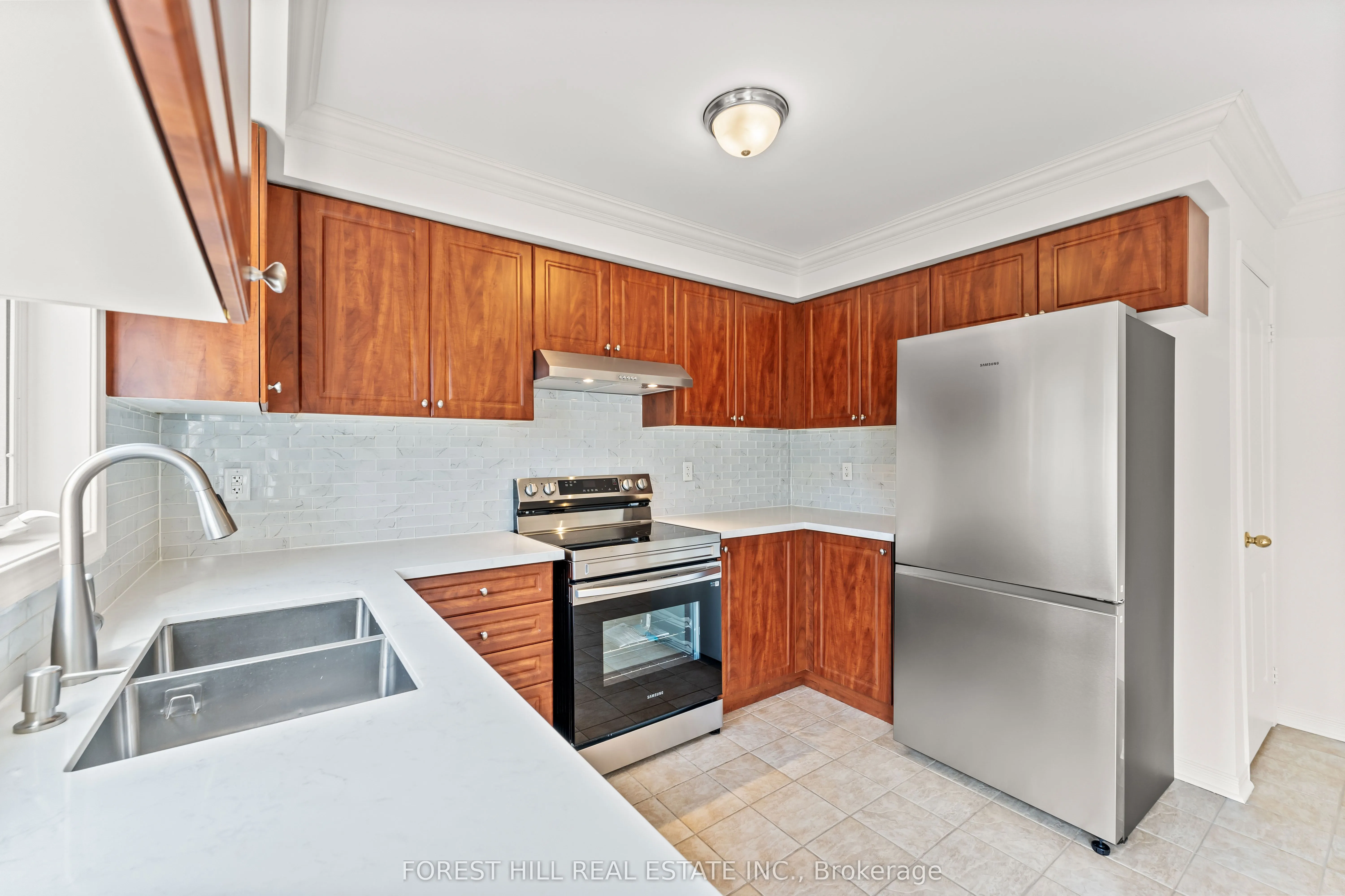 5817 Tiz Road