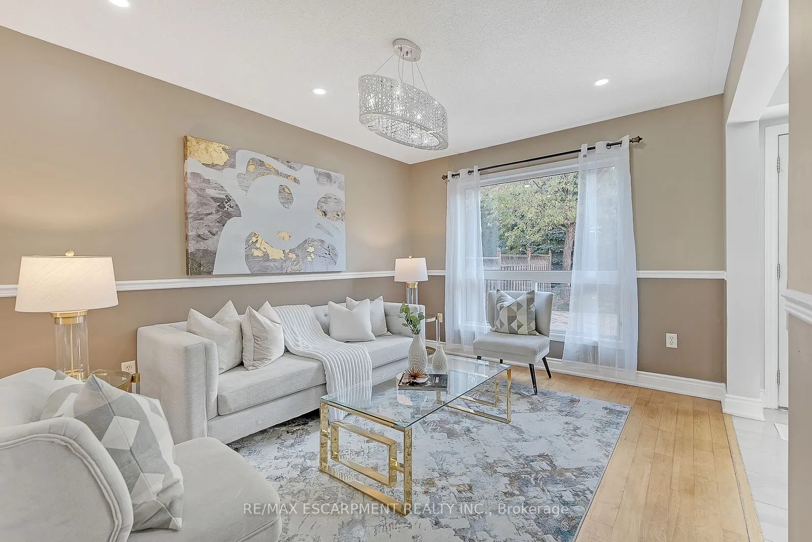1749 Samuelson Circle