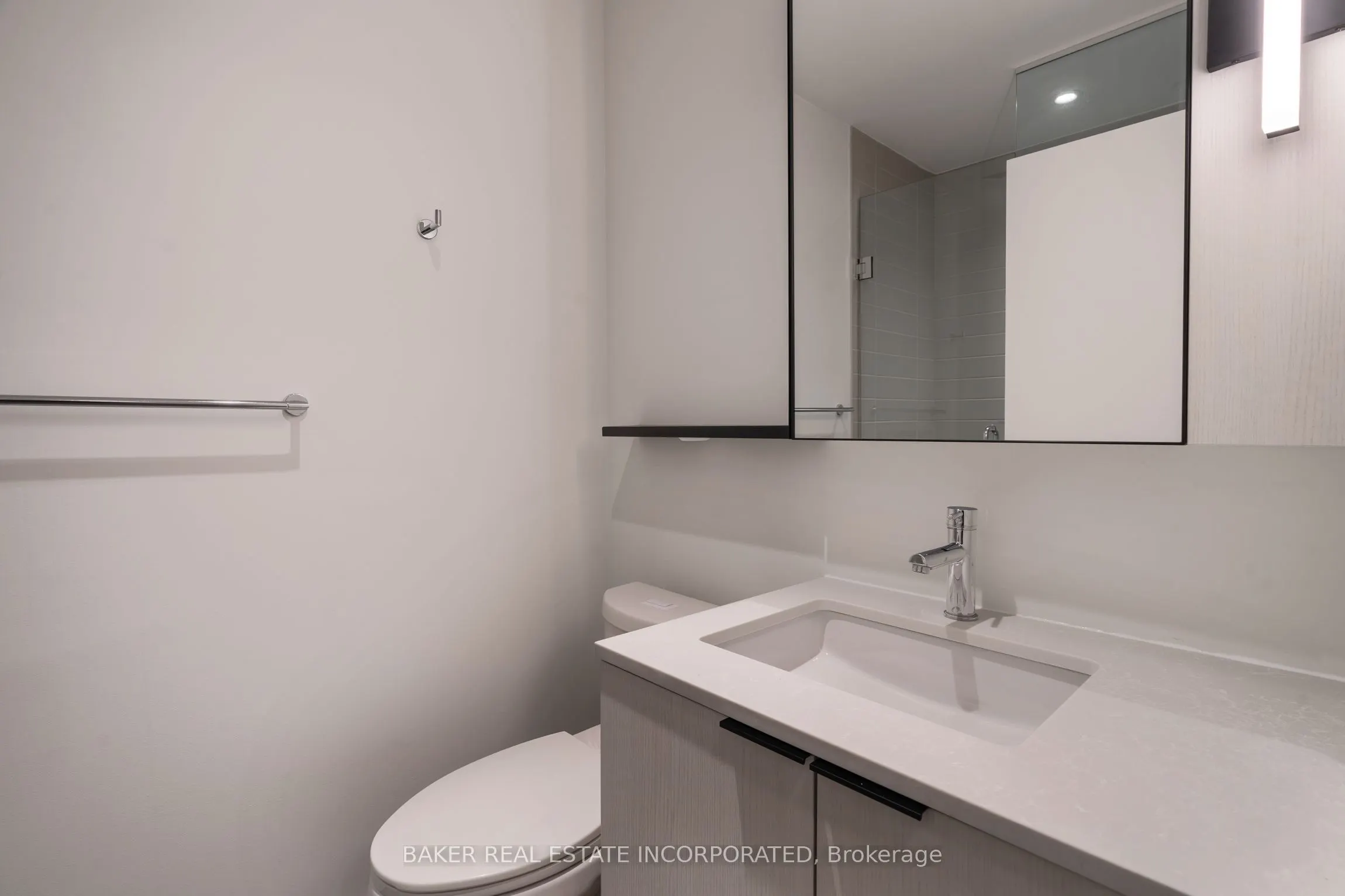 740 Dupont Street, #324