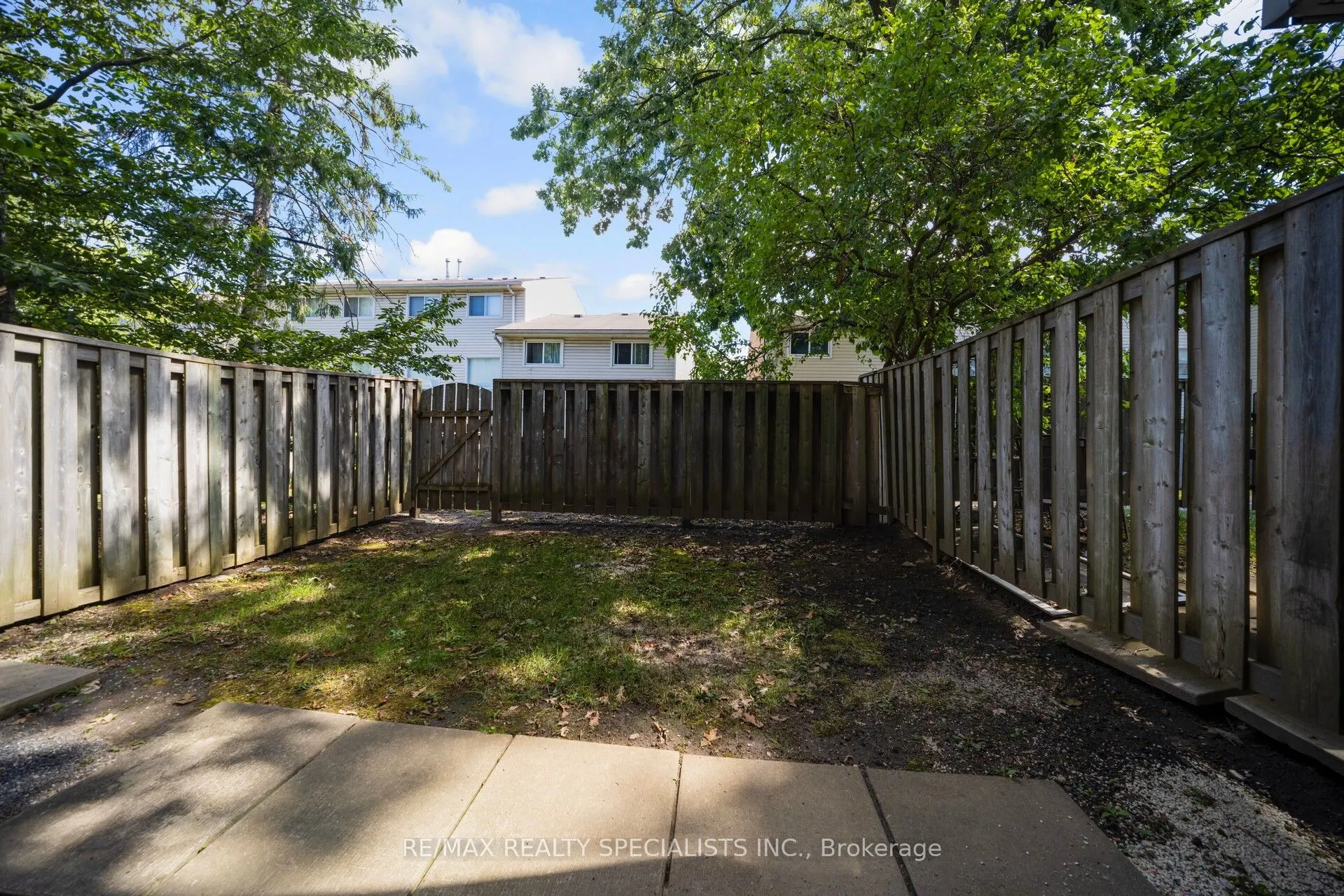 28 Lincoln Court, #28