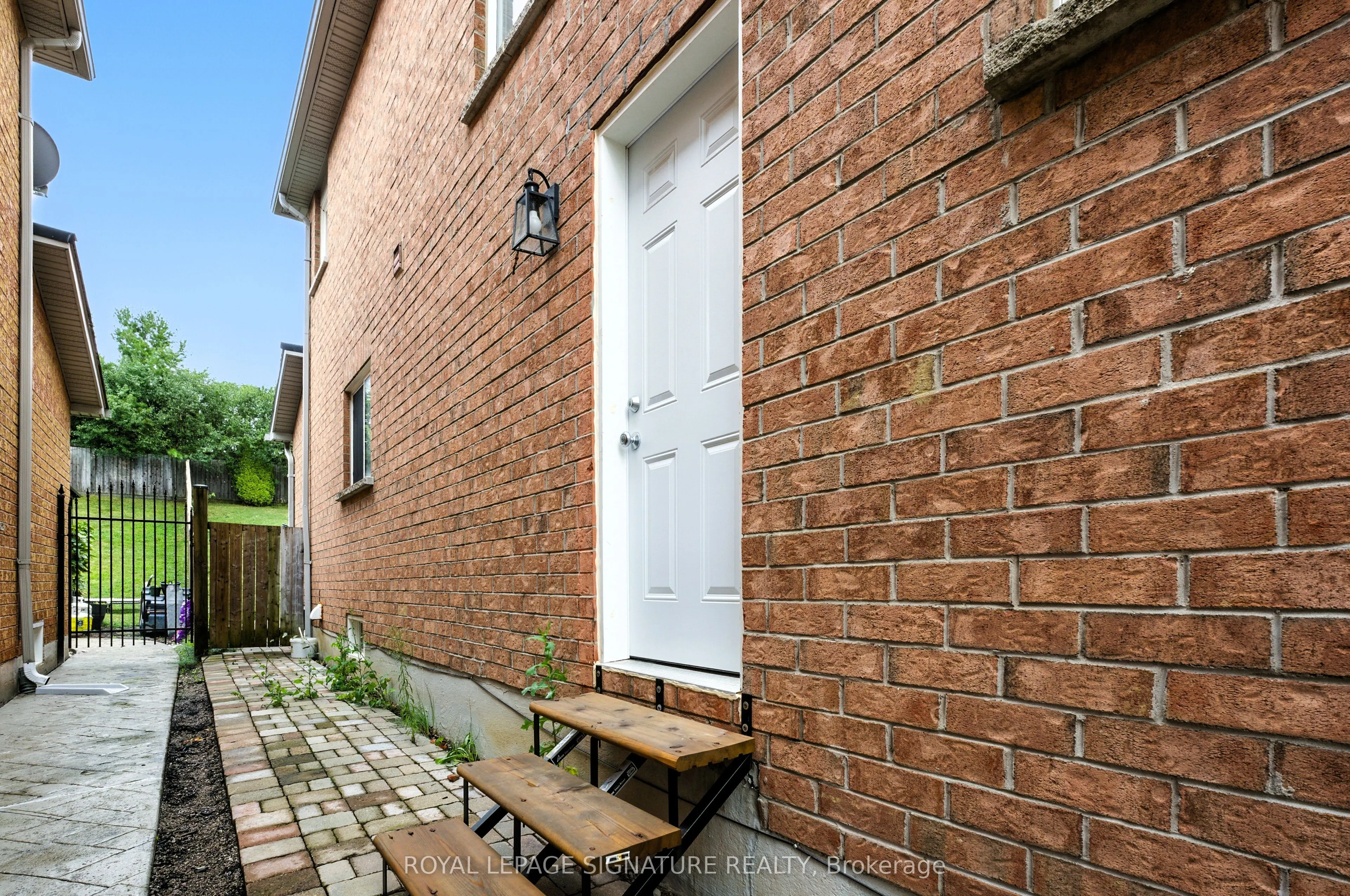 28 Grapevine Road