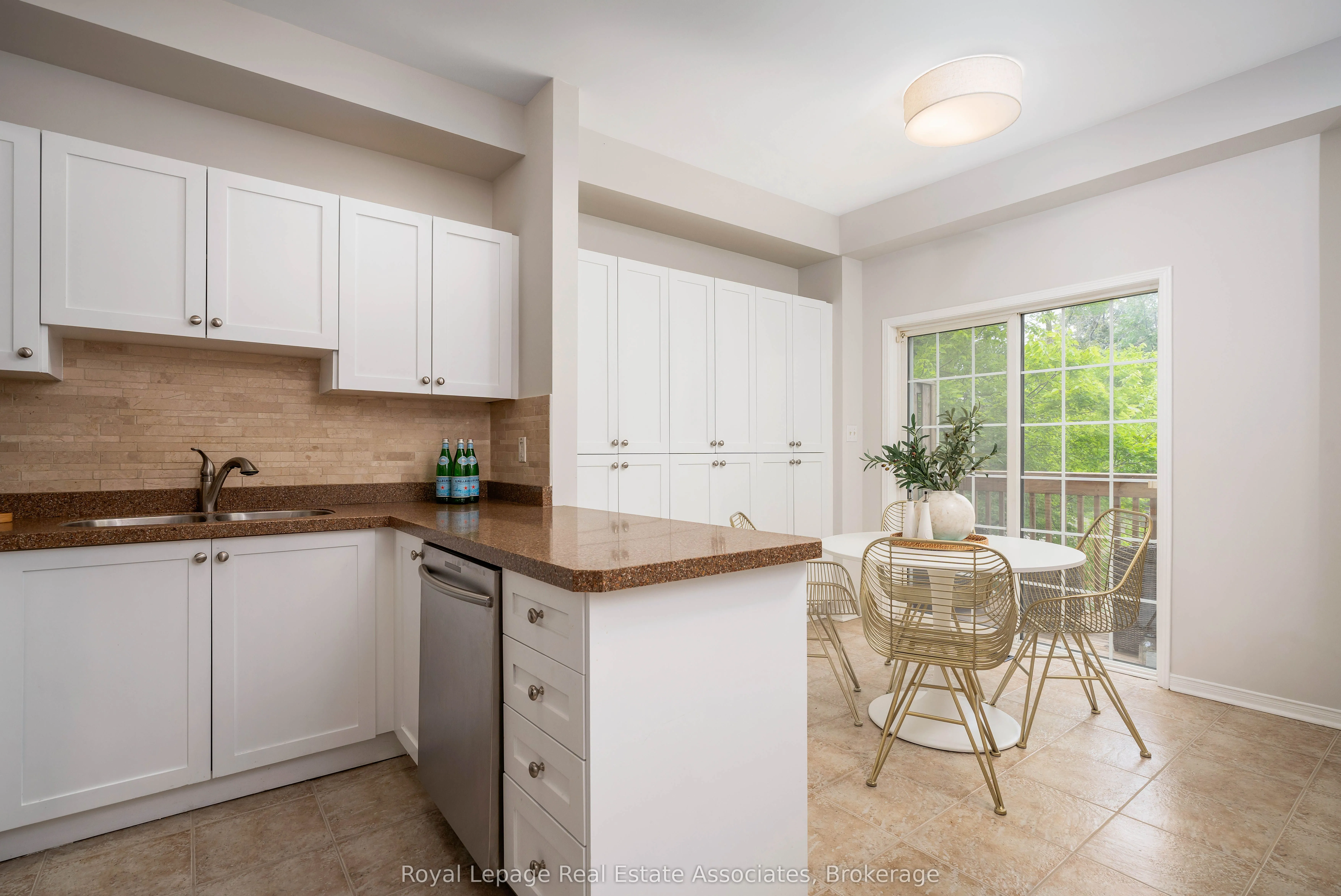 1130 Cawthra Road, #32