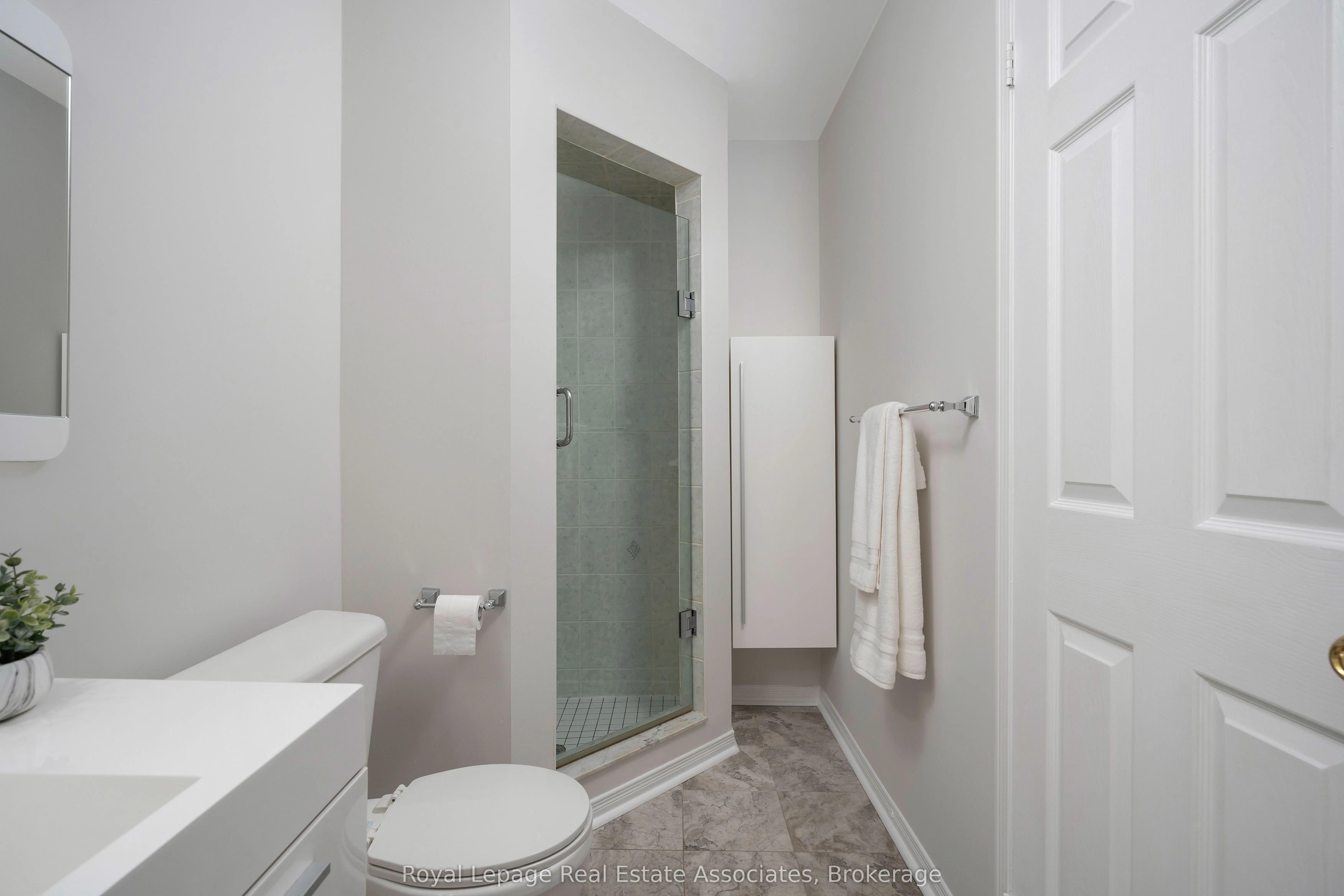 1130 Cawthra Road, #32
