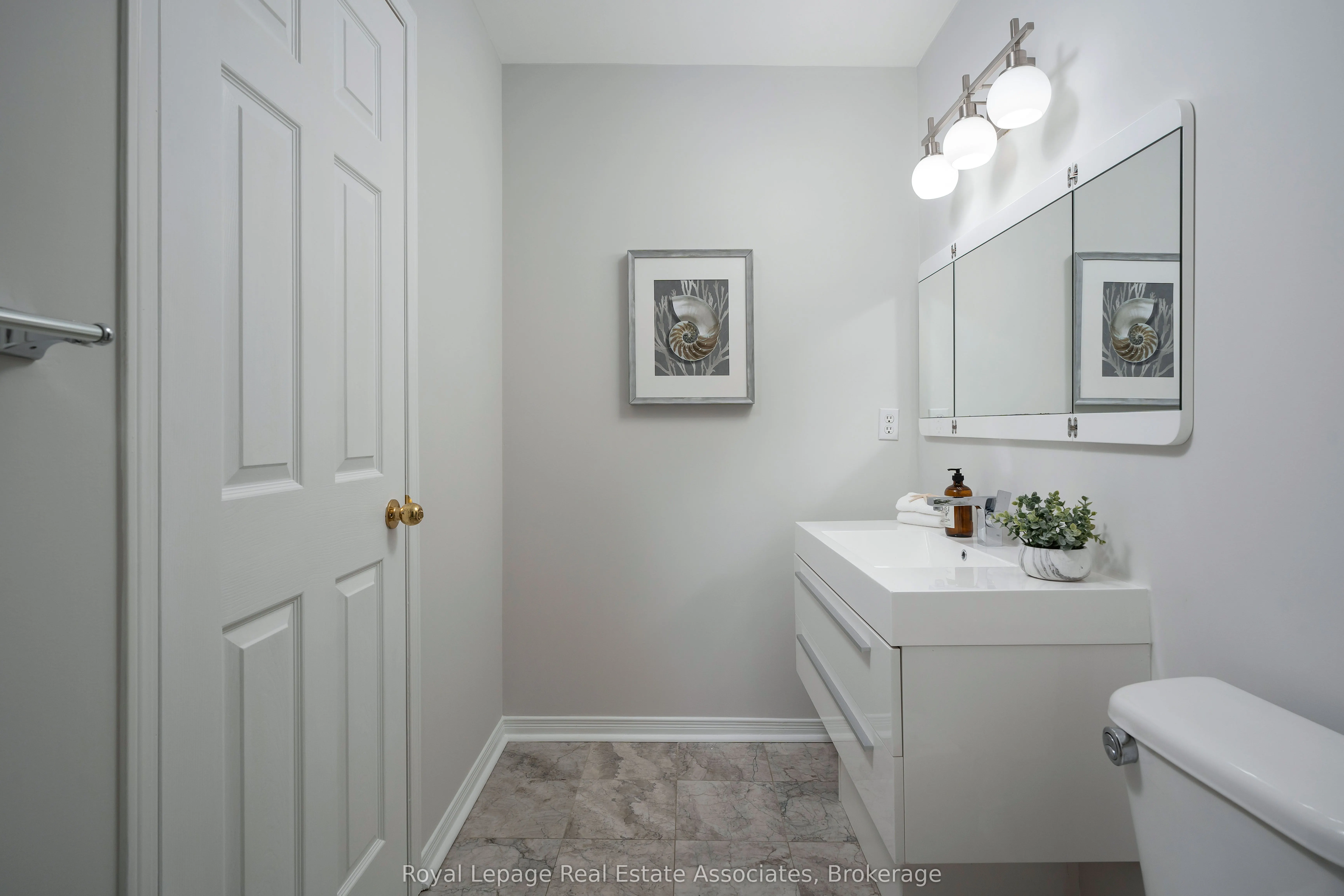 1130 Cawthra Road, #32