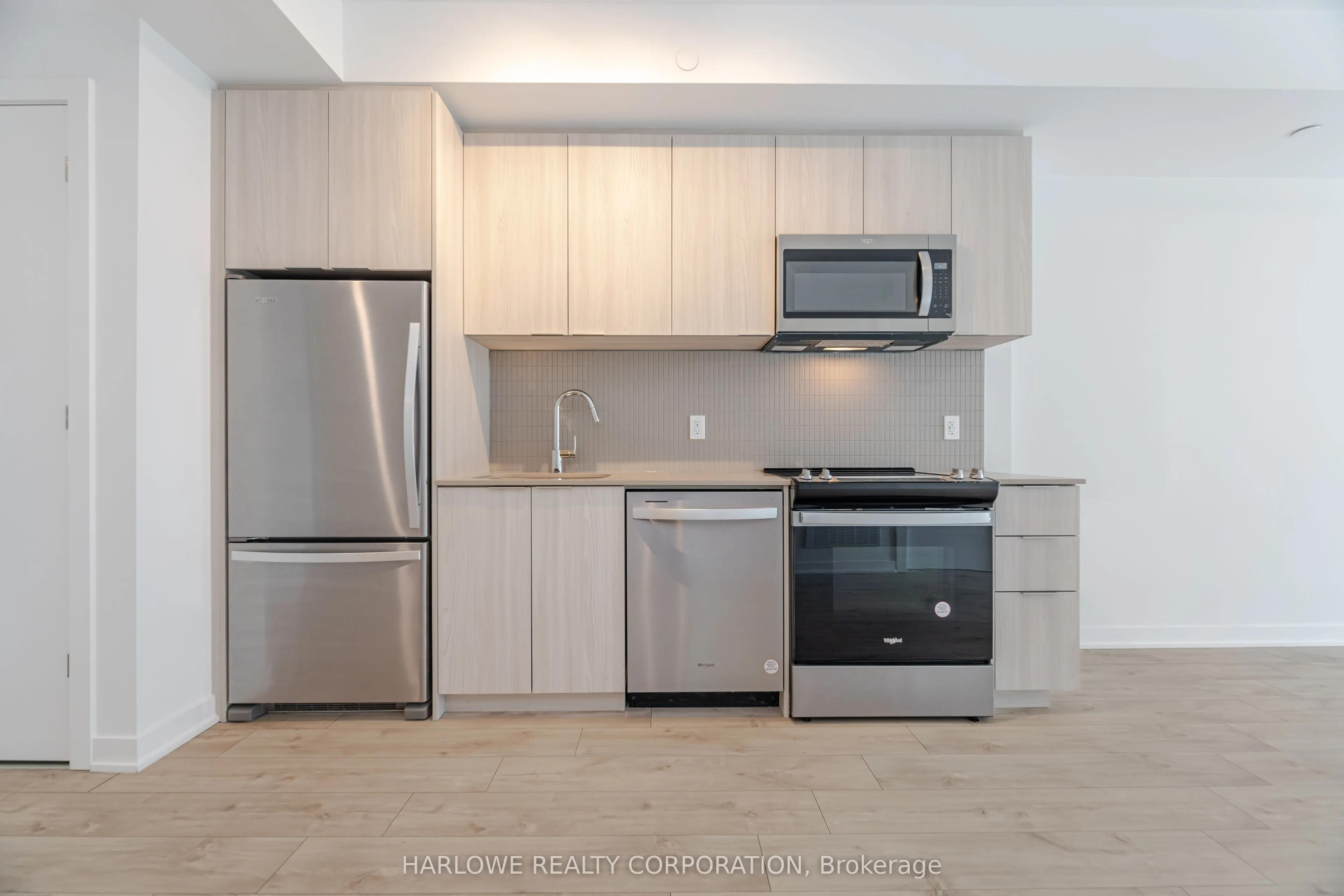 760 Whitlock Avenue, #206