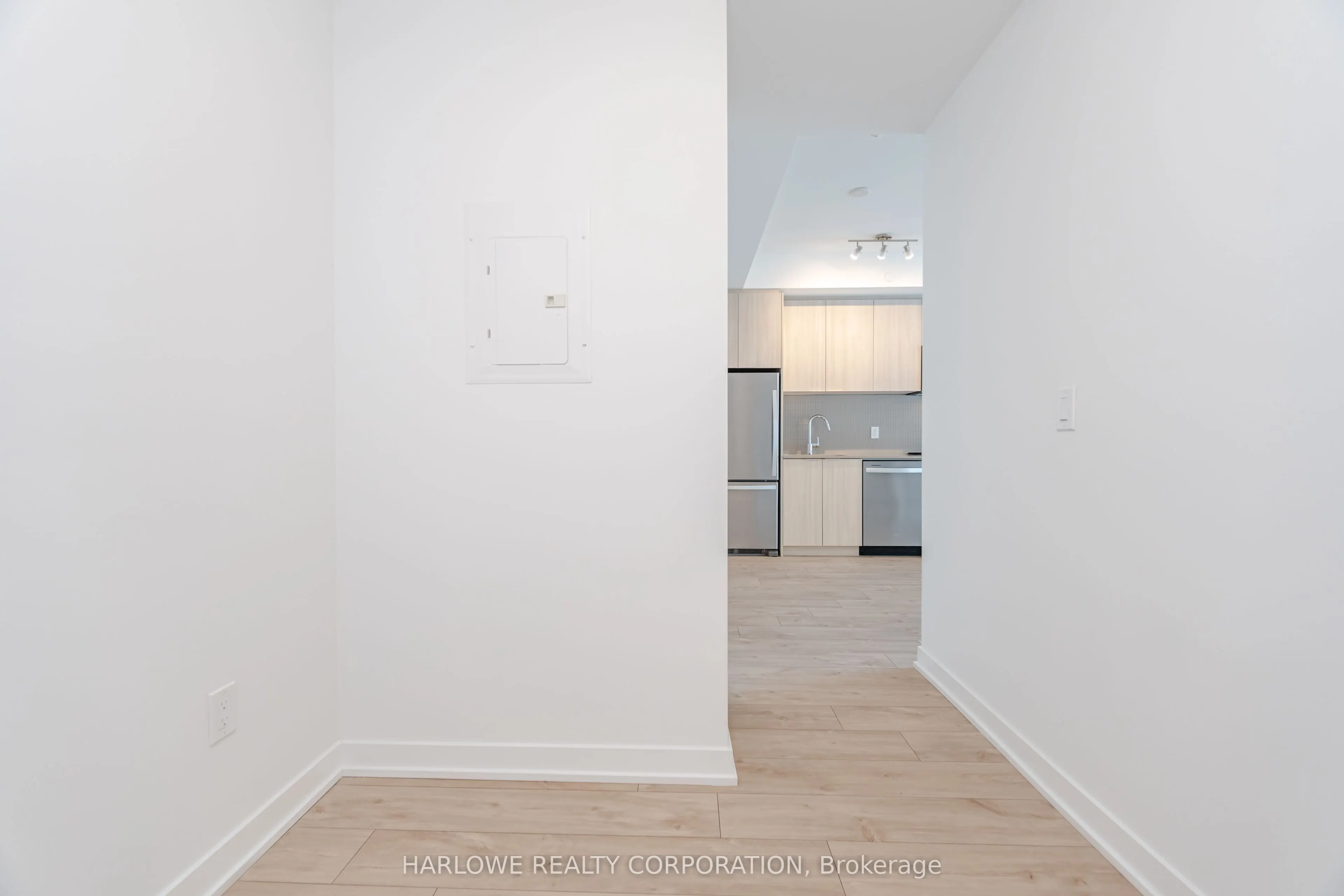 760 Whitlock Avenue, #206