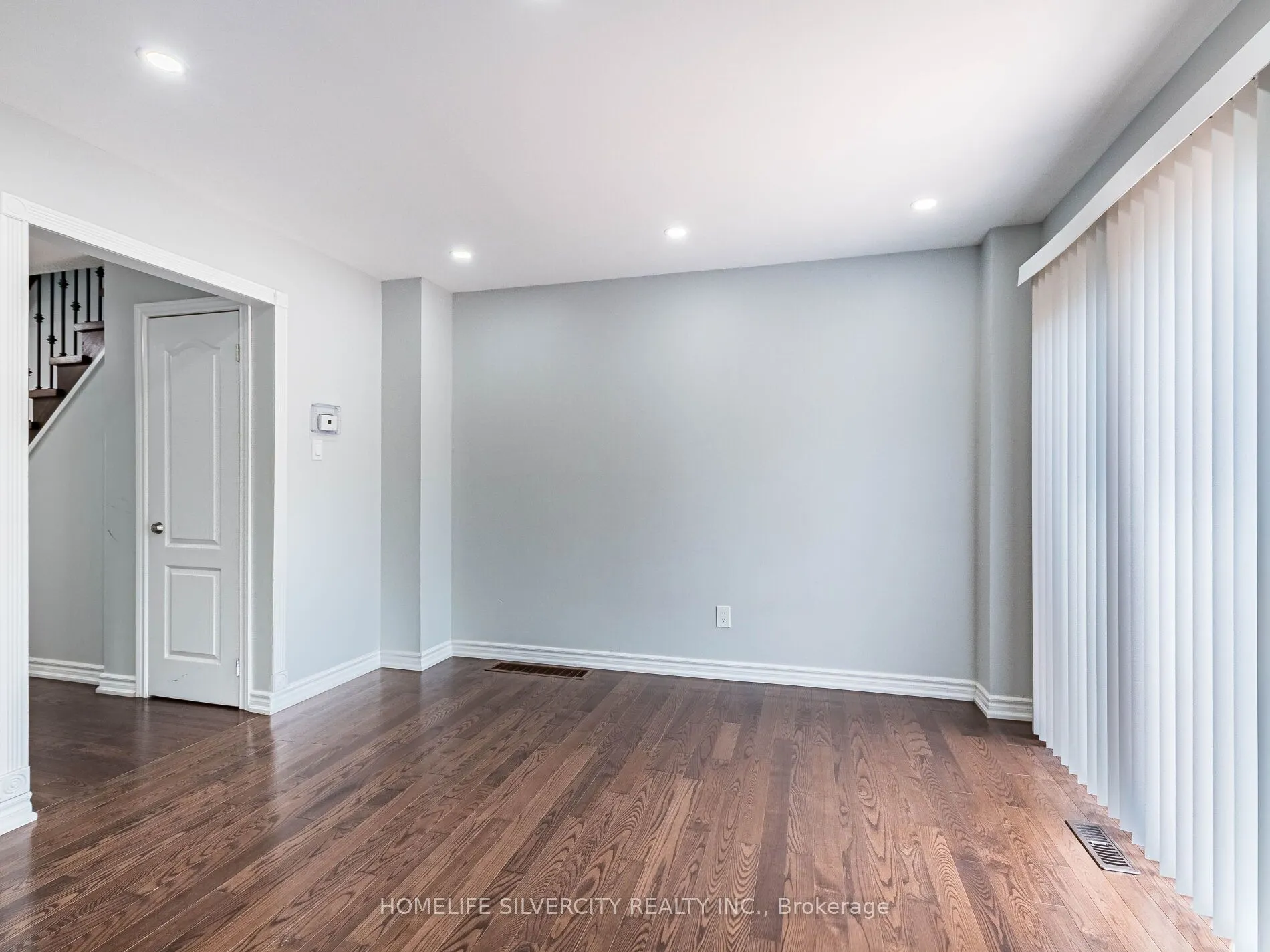 30 Castlehill Road