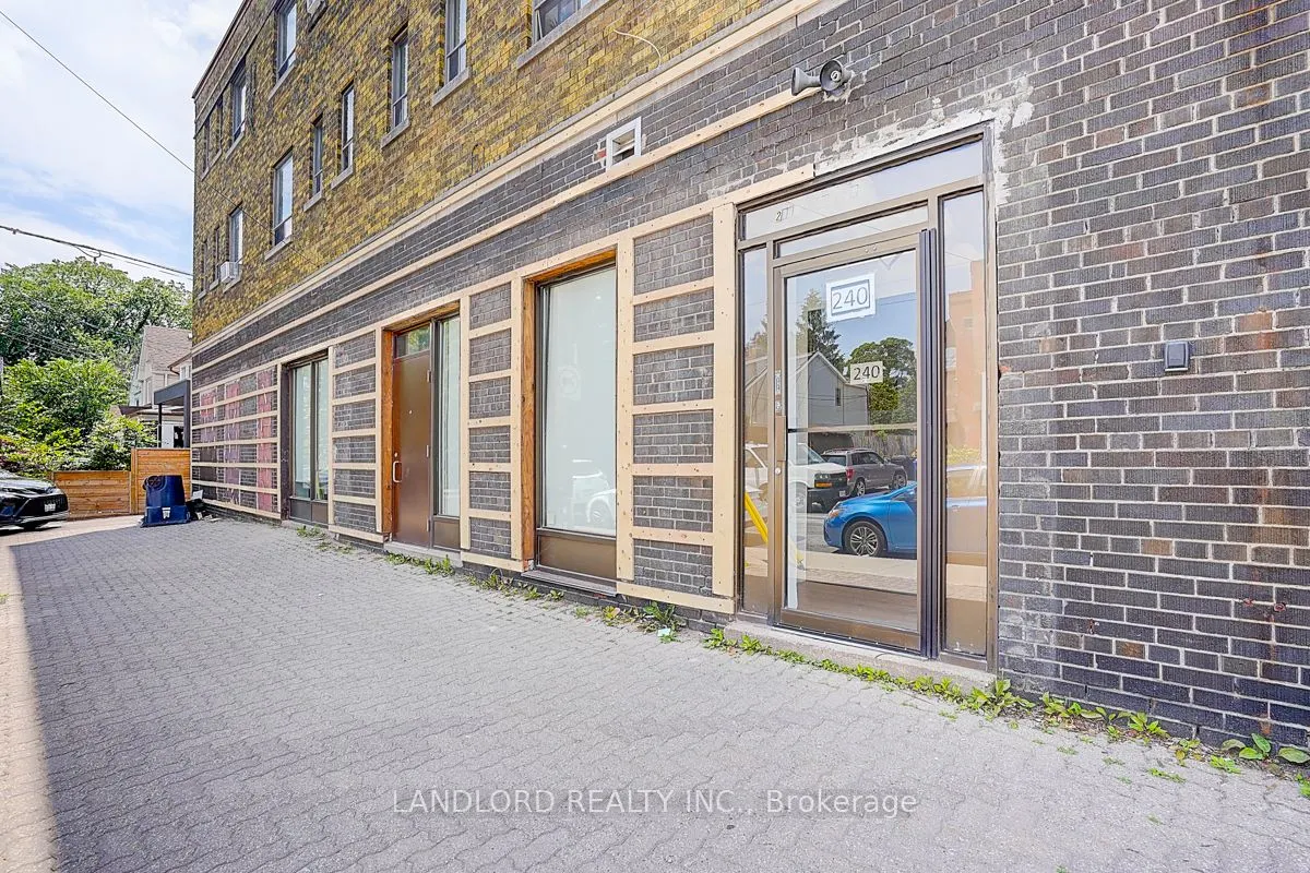 240 Durie Street, #206