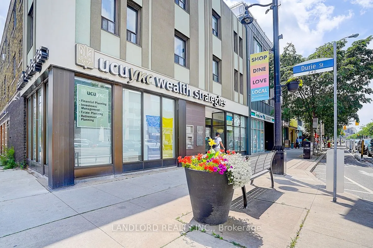 240 Durie Street, #206