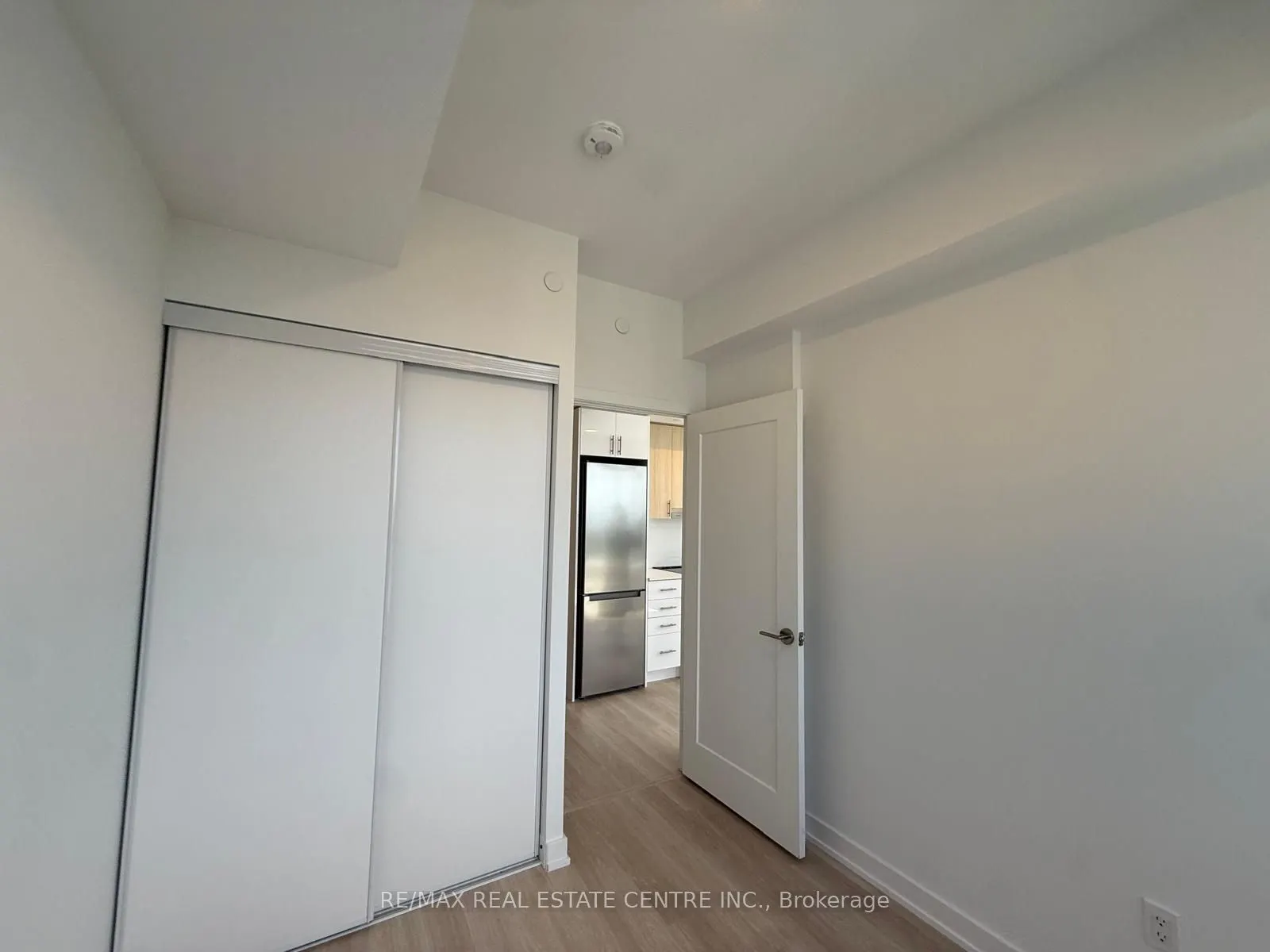 5105 Hurontario Street, #3008