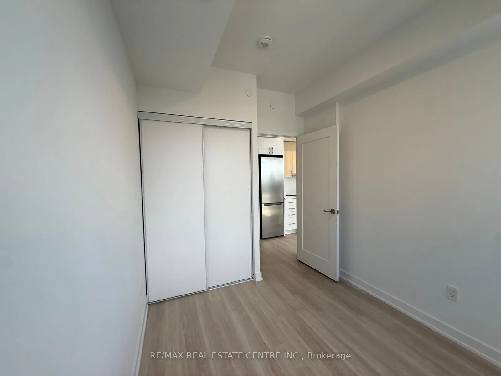 5105 Hurontario Street, #3008