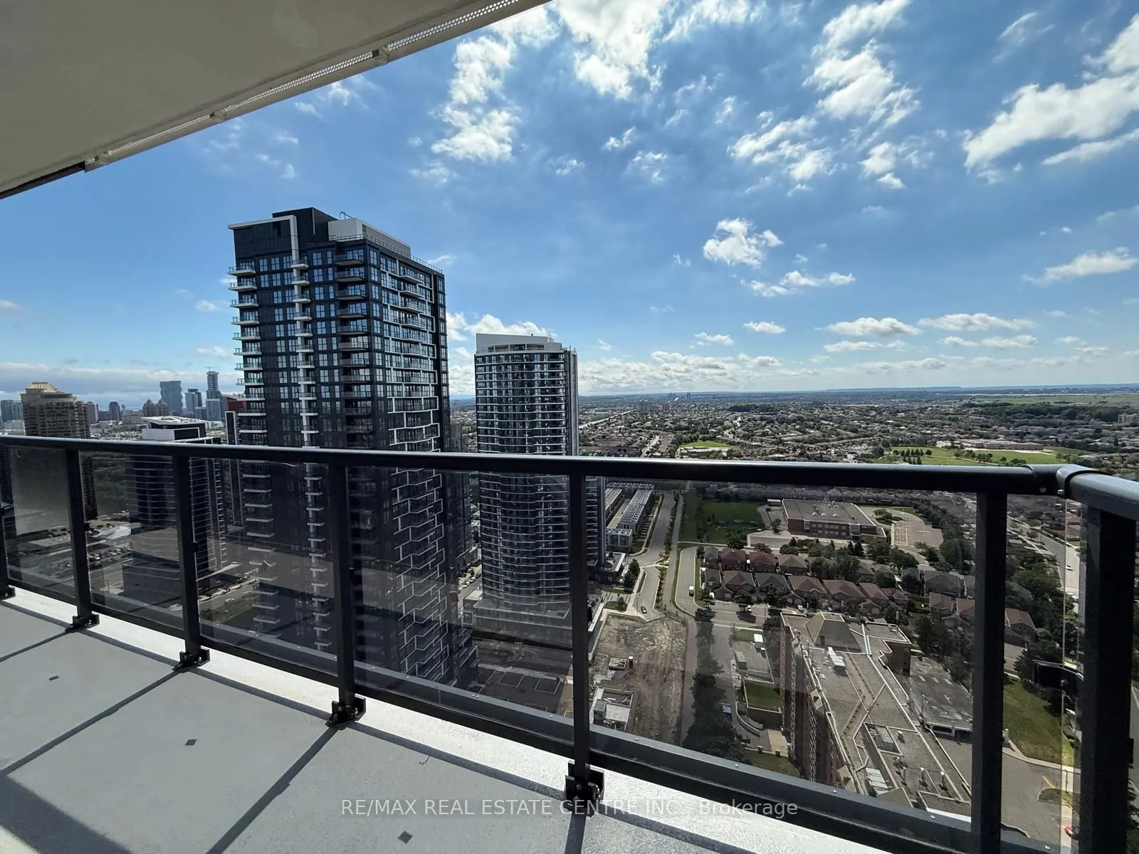 5105 Hurontario Street, #3008