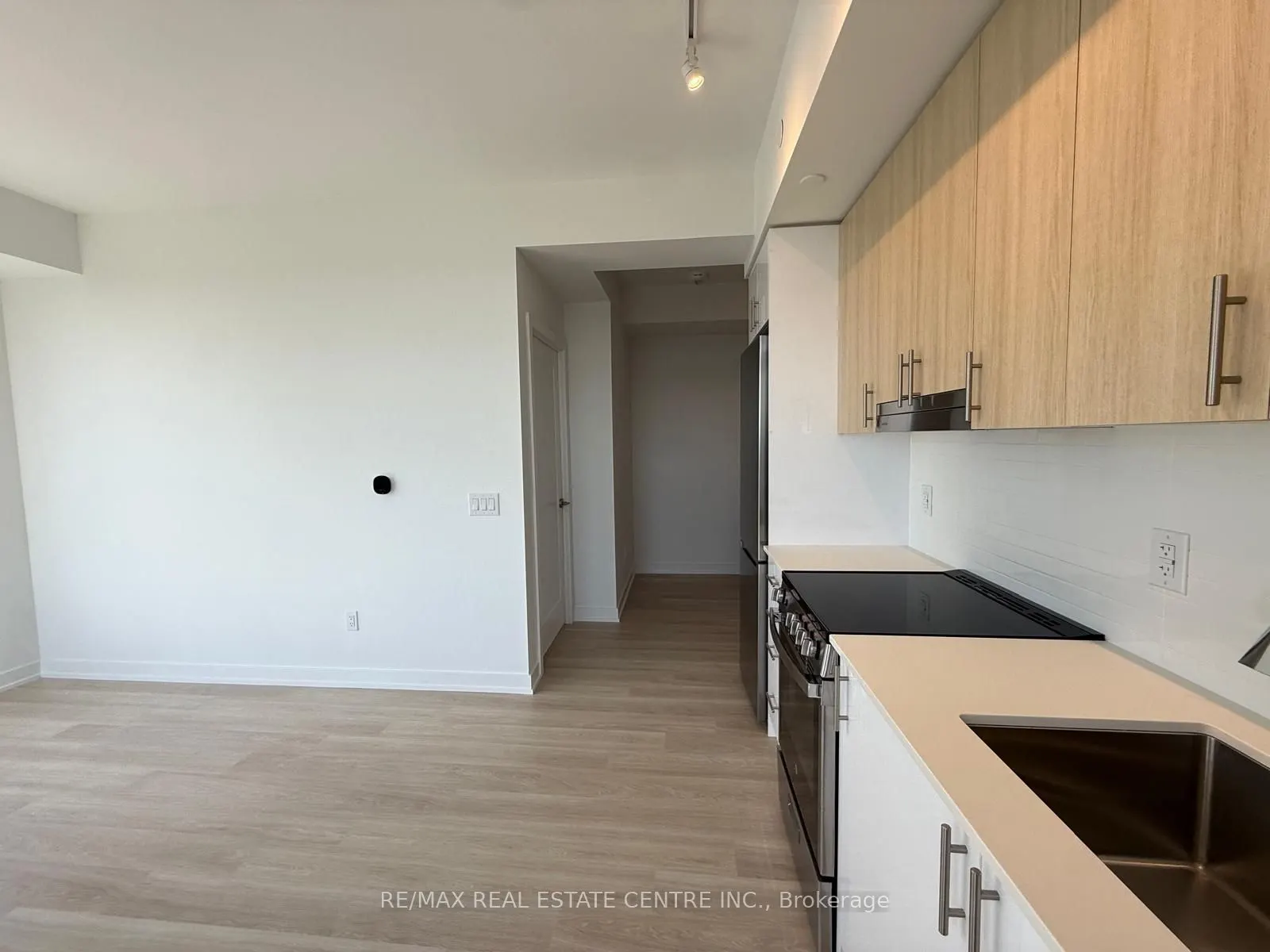 5105 Hurontario Street, #3008