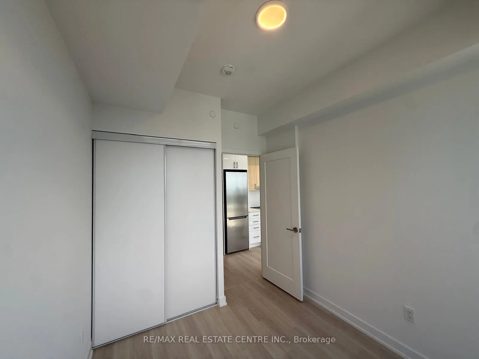 5105 Hurontario Street, #3008