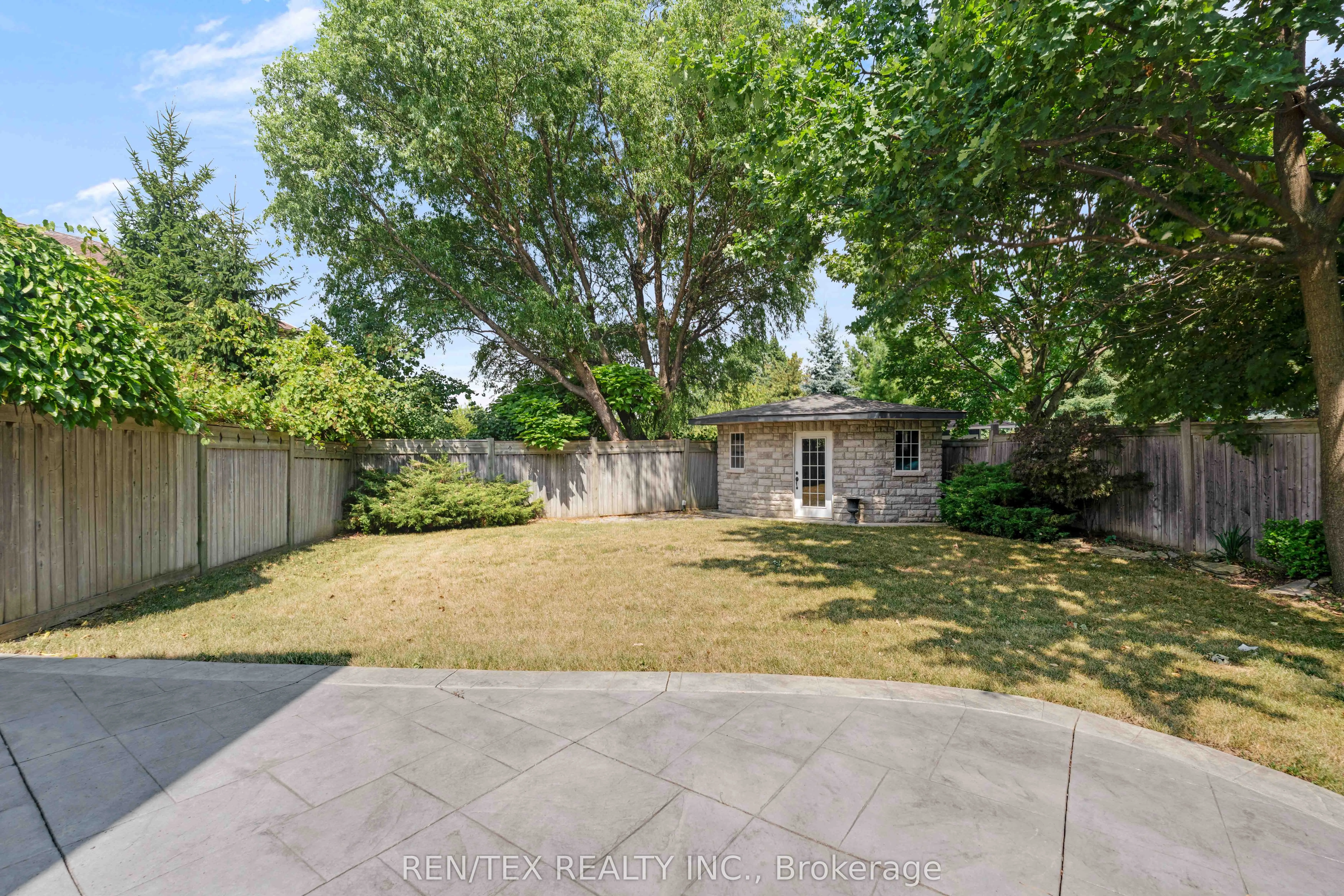7245 Pallett Court