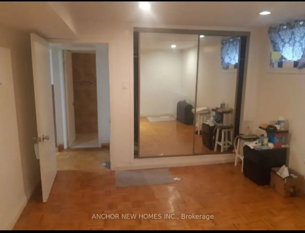 3924 Brandon Gate