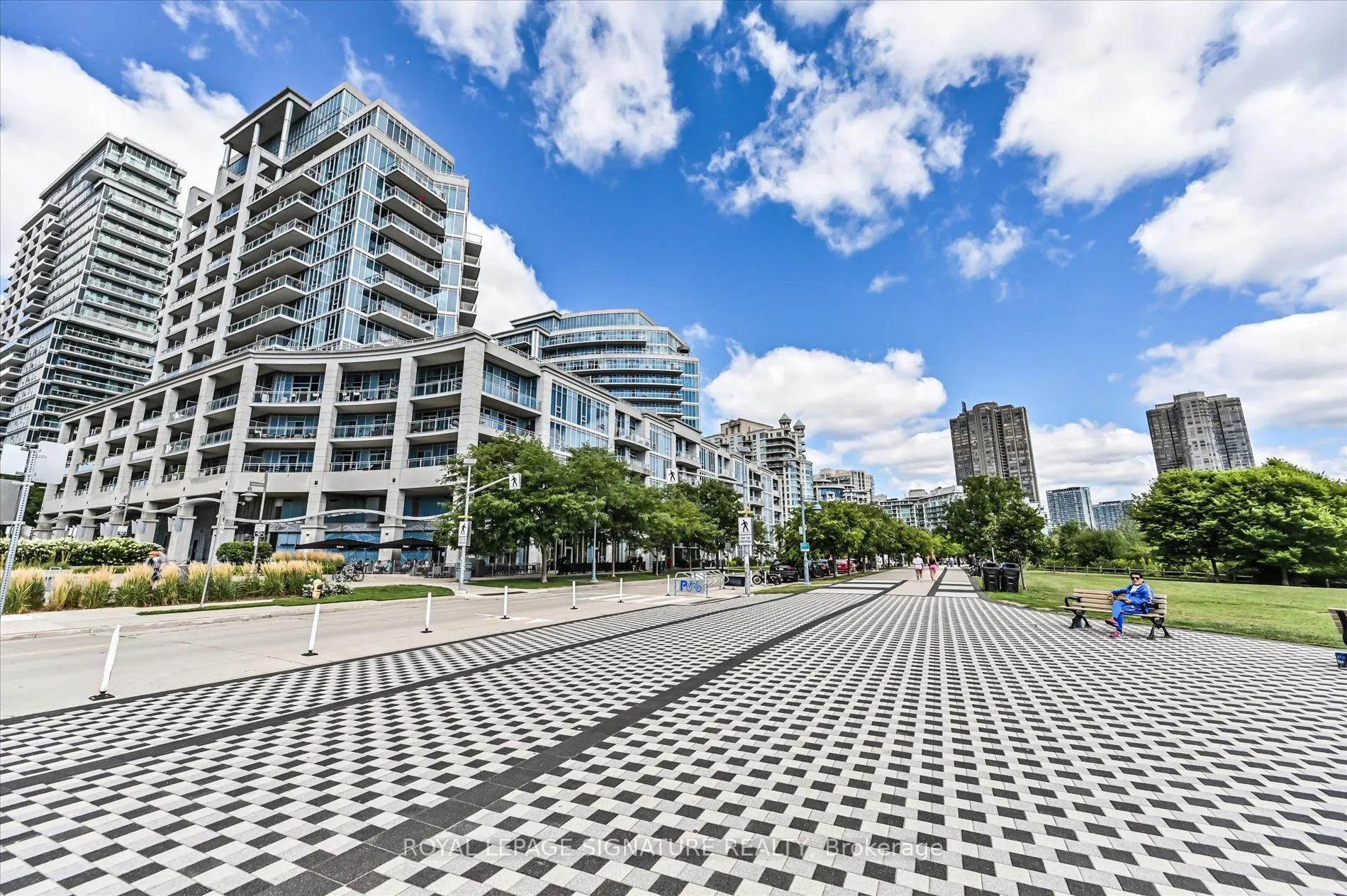 38 Annie Craig Drive, #3306