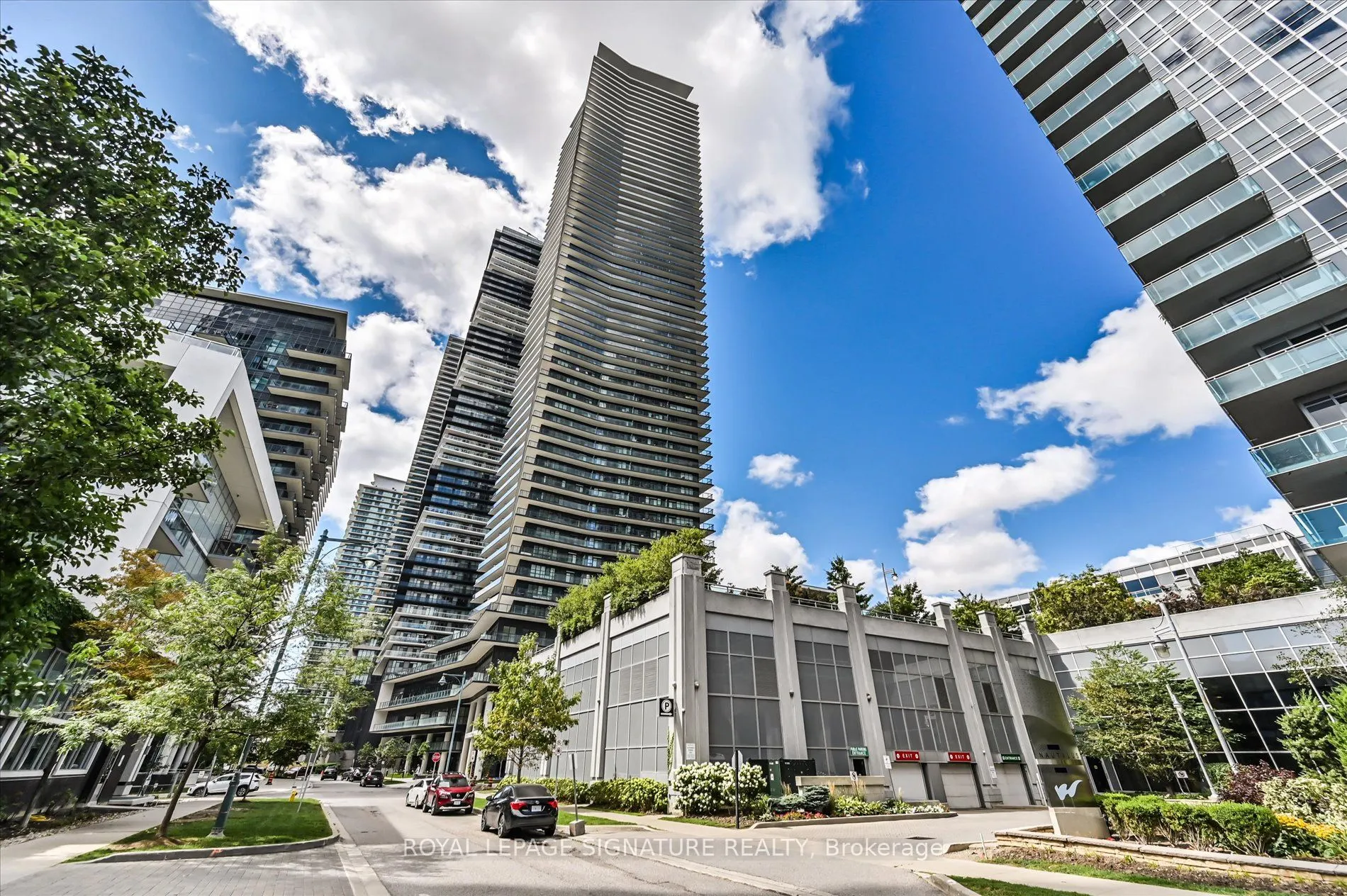 38 Annie Craig Drive, #3306