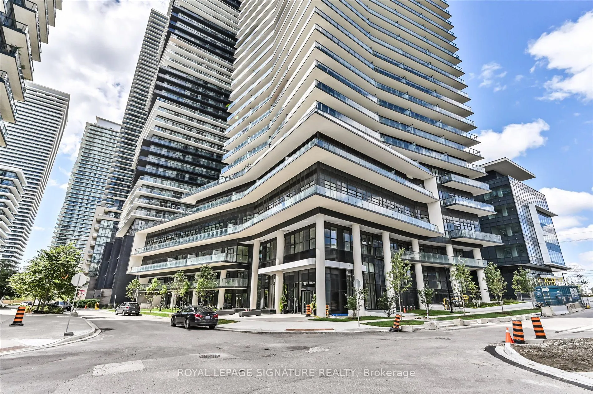 38 Annie Craig Drive, #3306