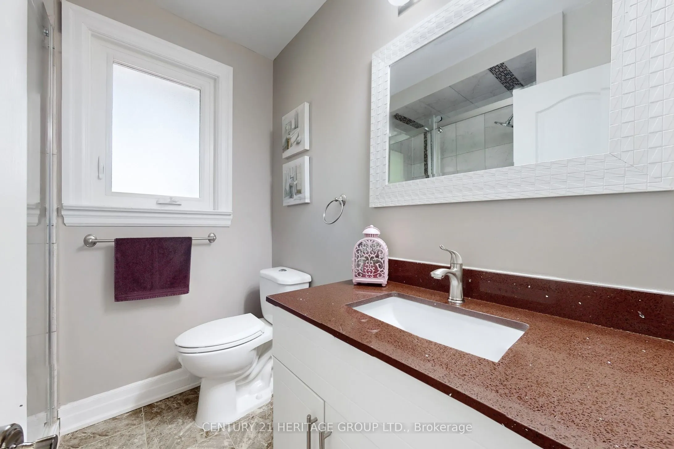 16 Marblehead Road