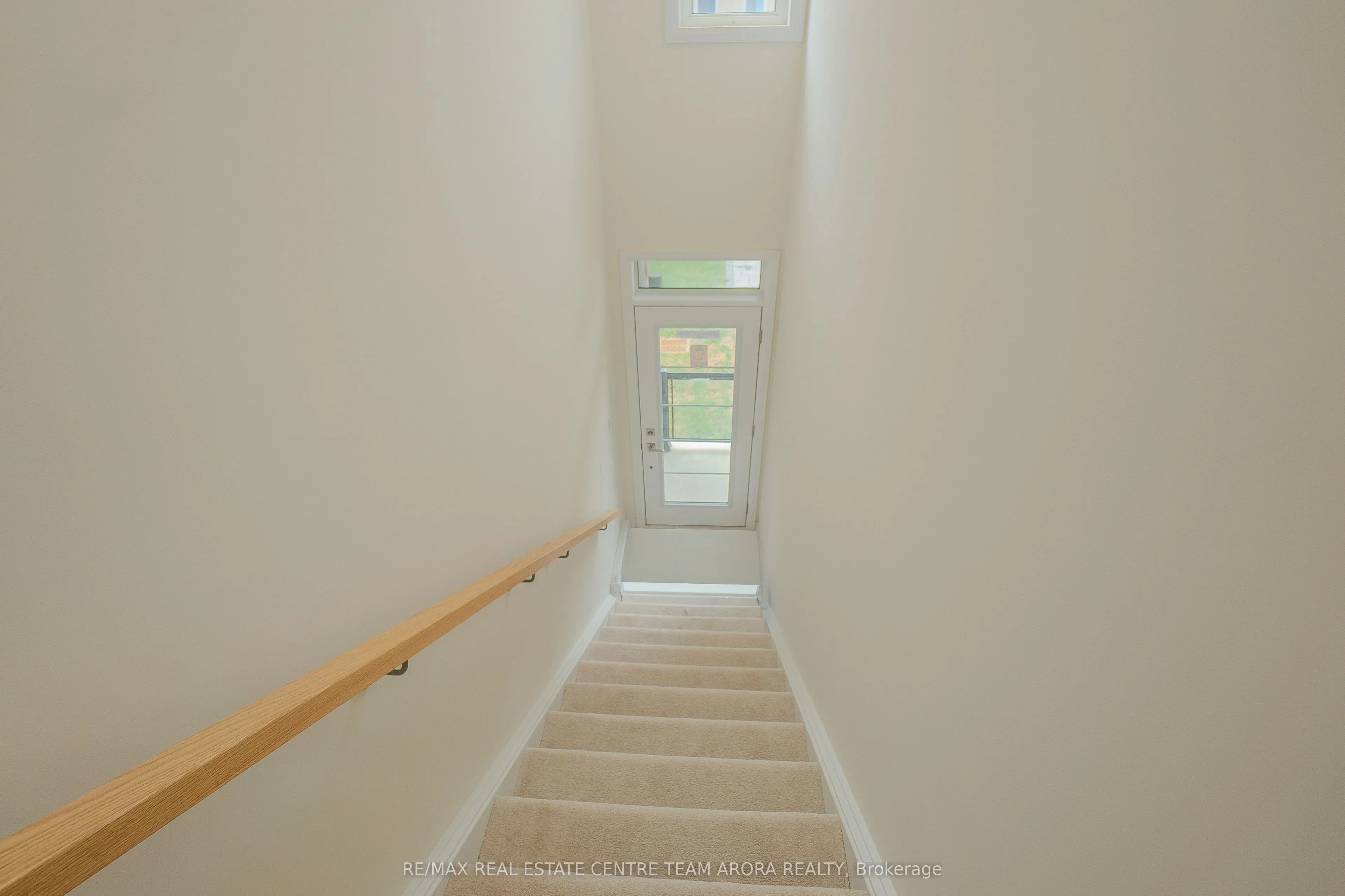 45 Fieldridge Crescent, #18