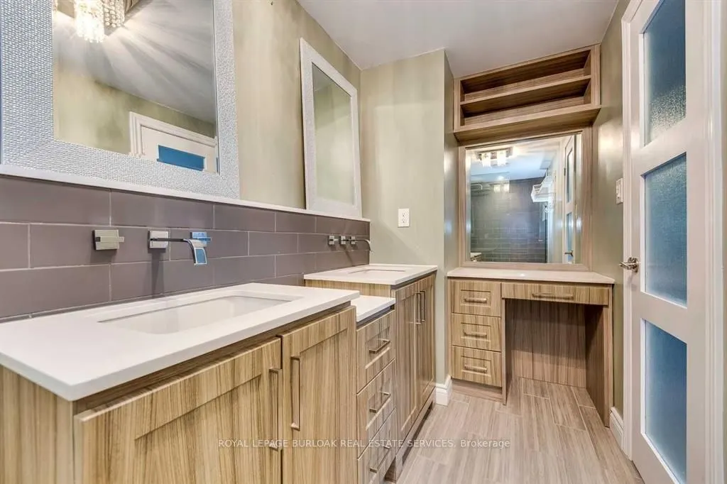 2272 Mowat Avenue, #68