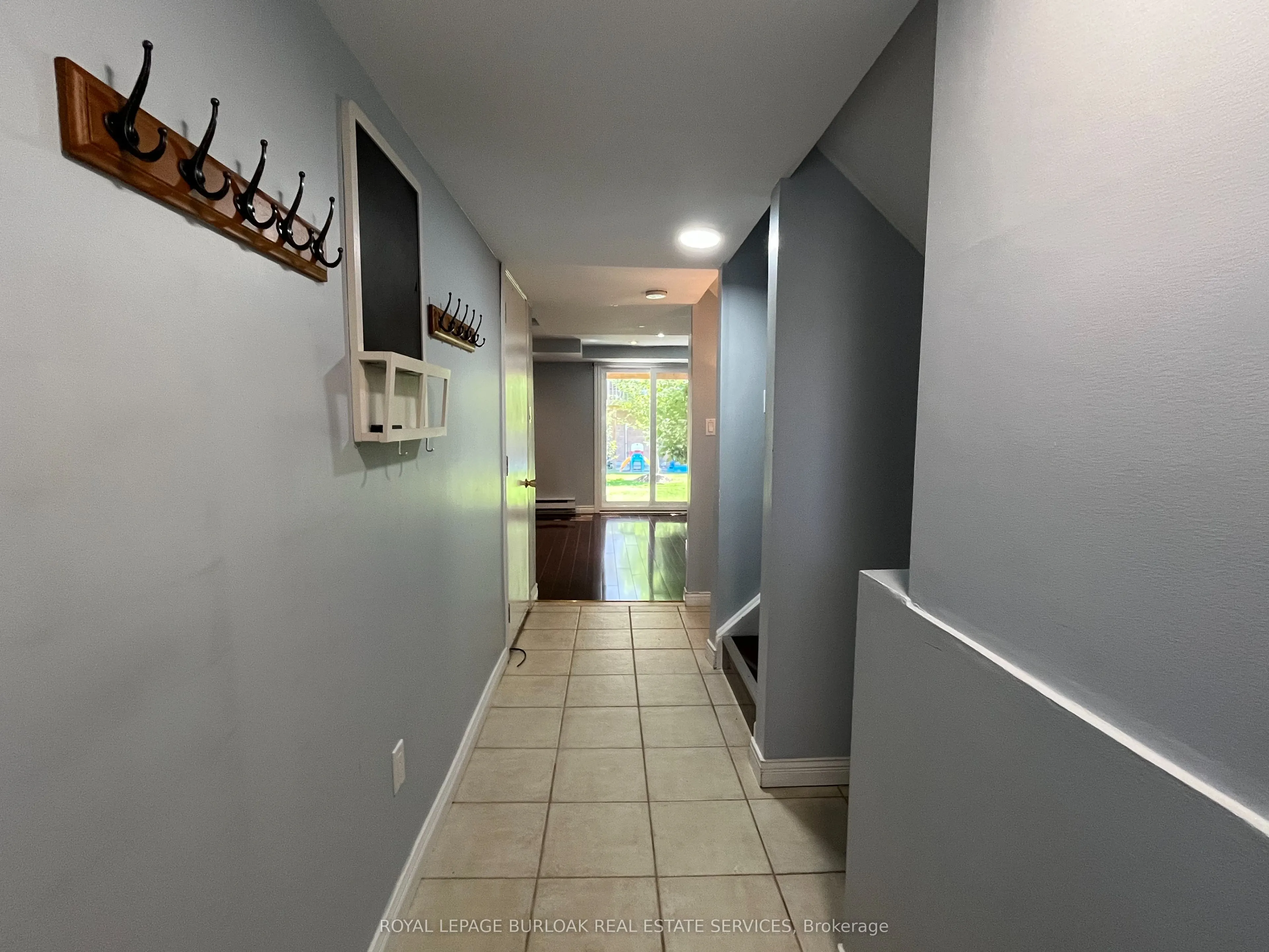 2272 Mowat Avenue, #68