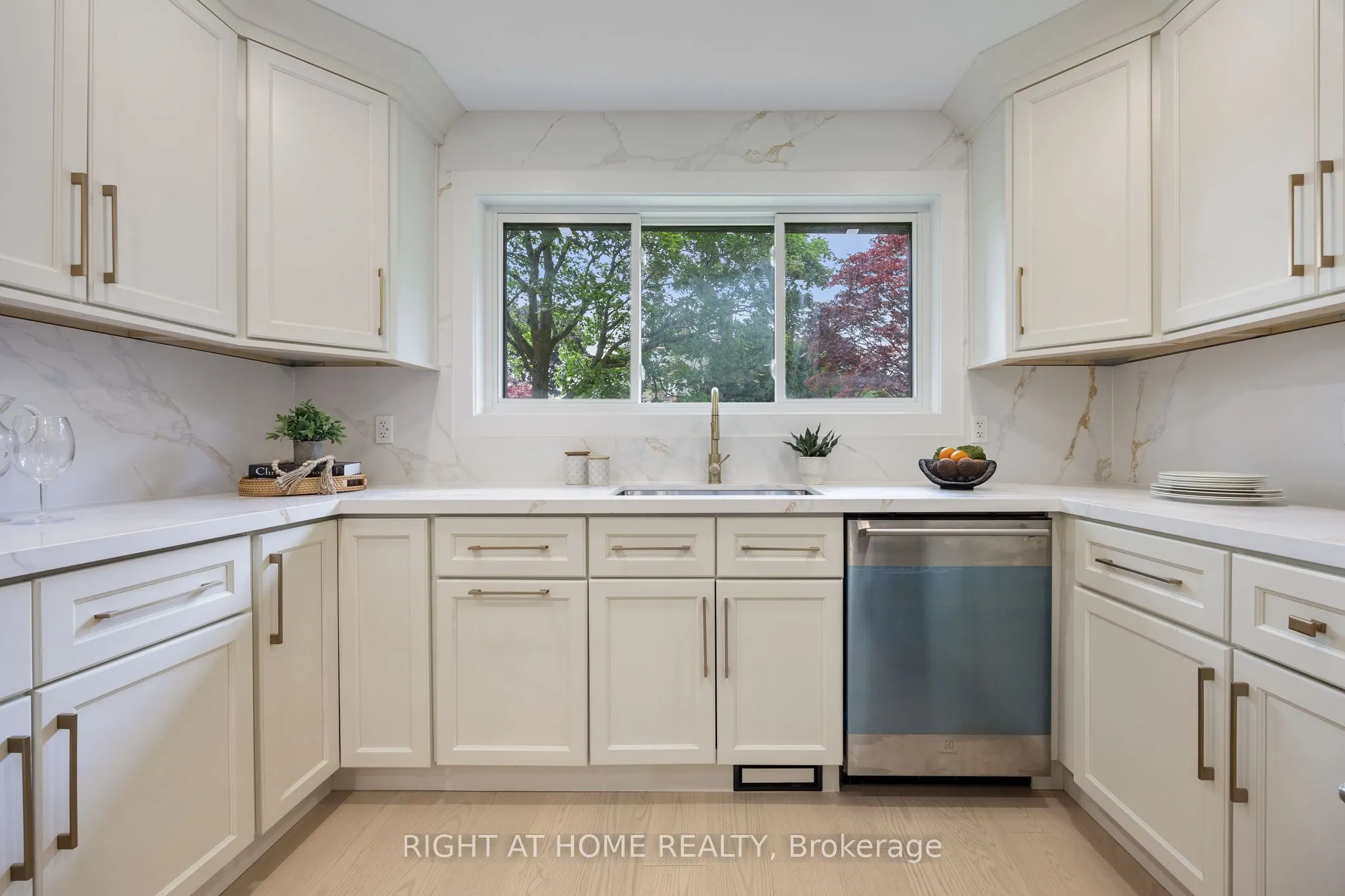 3049 Golden Orchard Drive